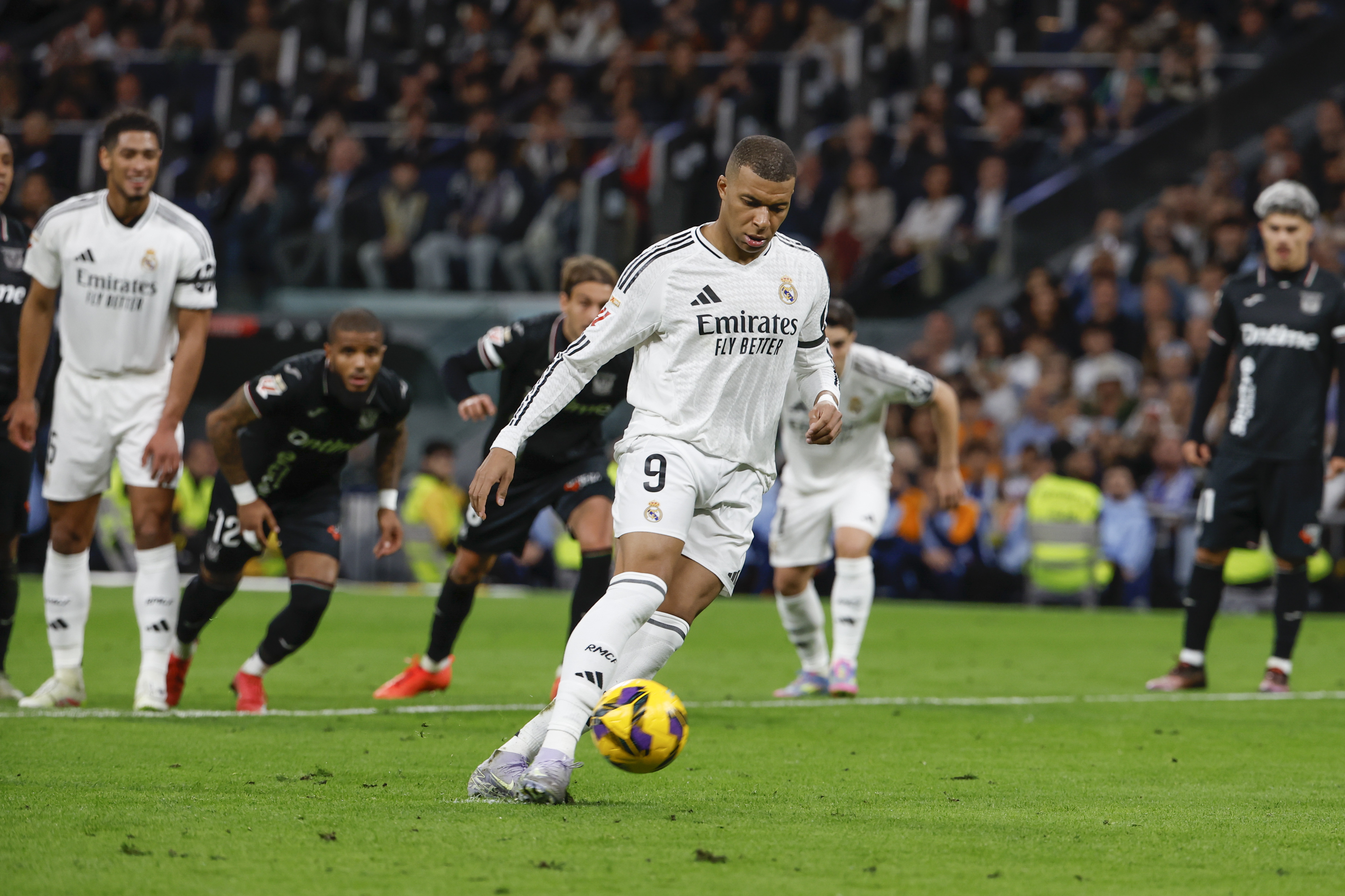Mbappé iguala los números de Cristiano Ronaldo en su primera temporada con el Real Madrid