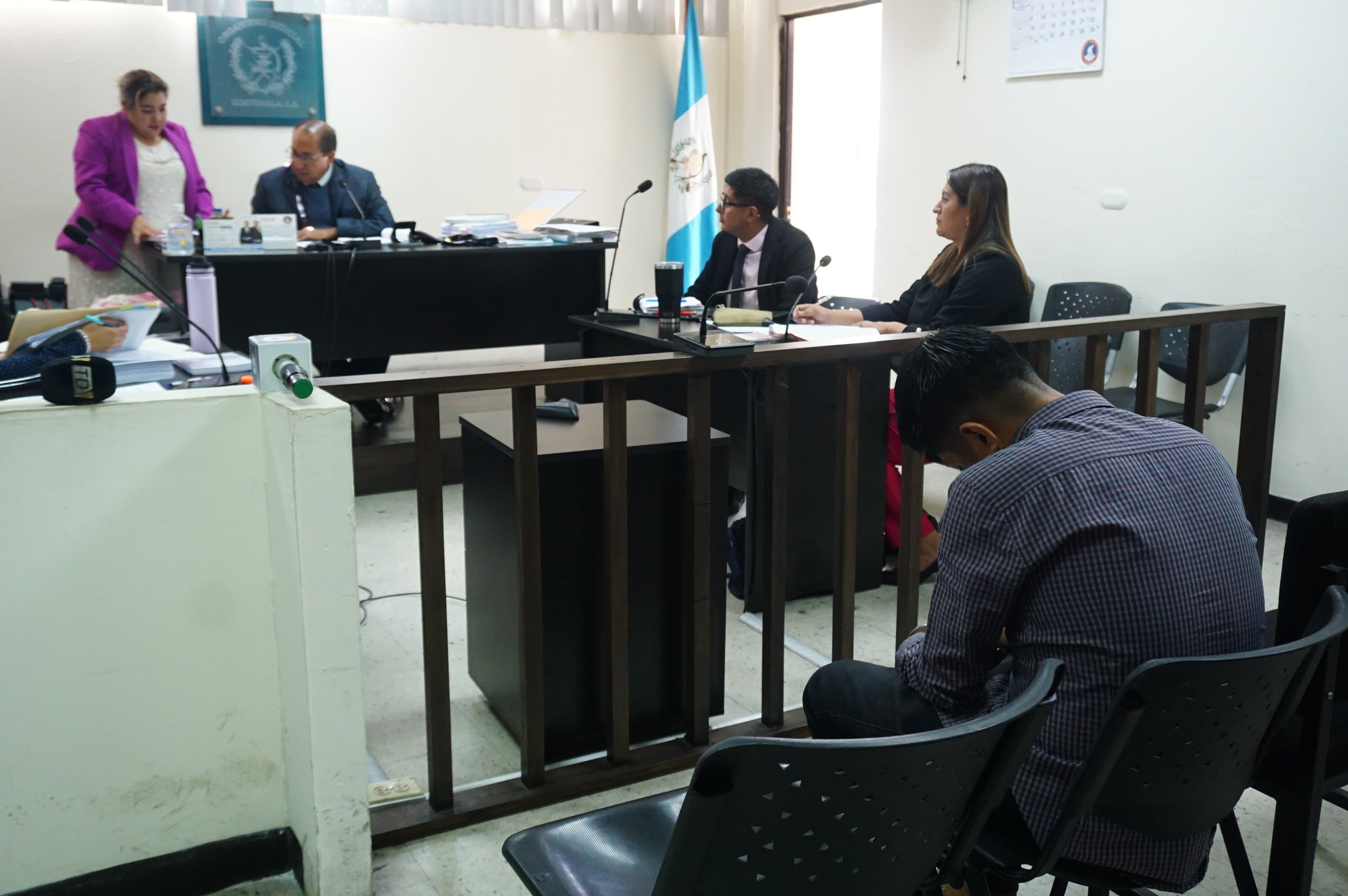 Juez envía a juicio a señalado de haber abusado sexualmente de al menos 15 menores en Quiché
