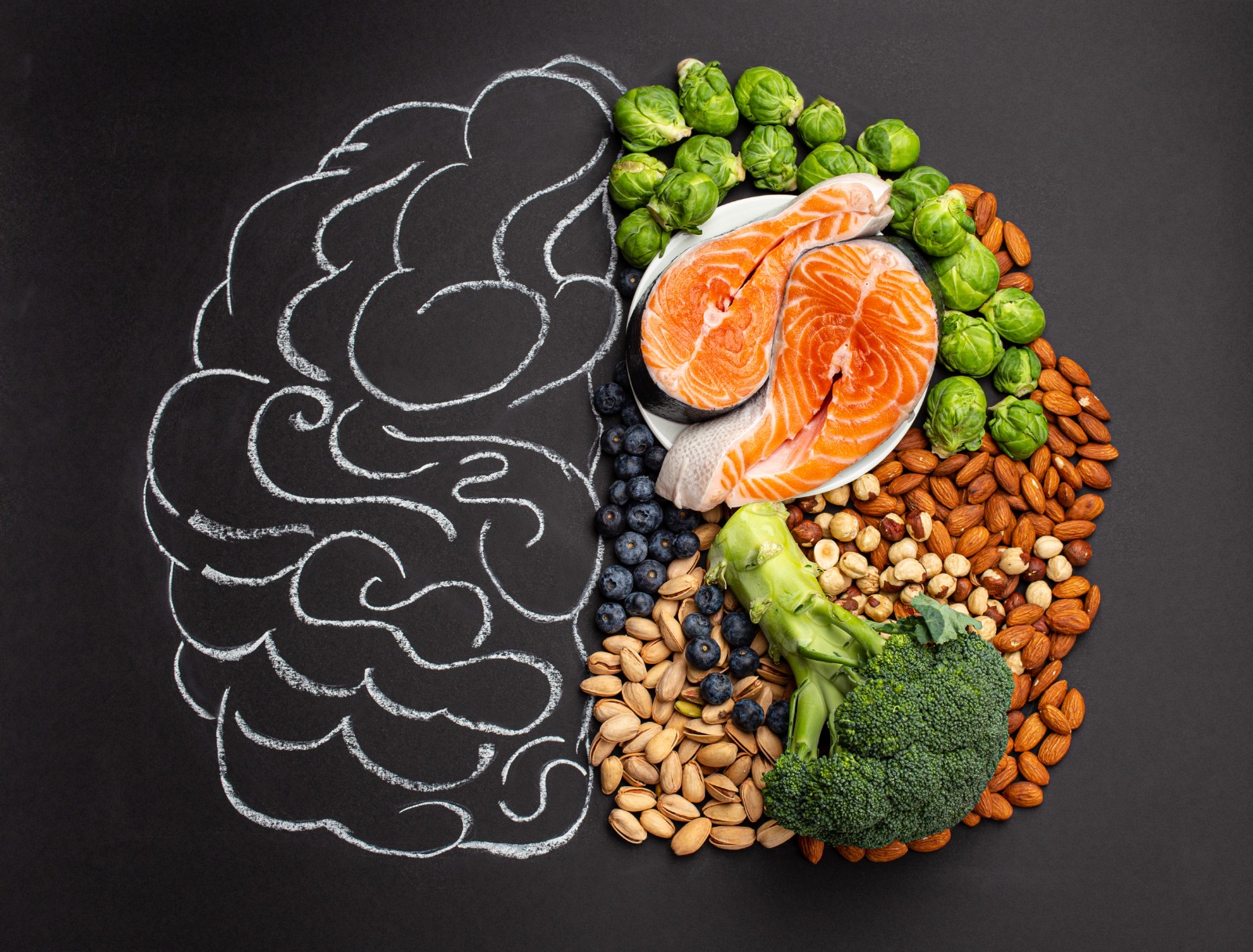 Los 10 alimentos secretos para potenciar el cerebro y la energía