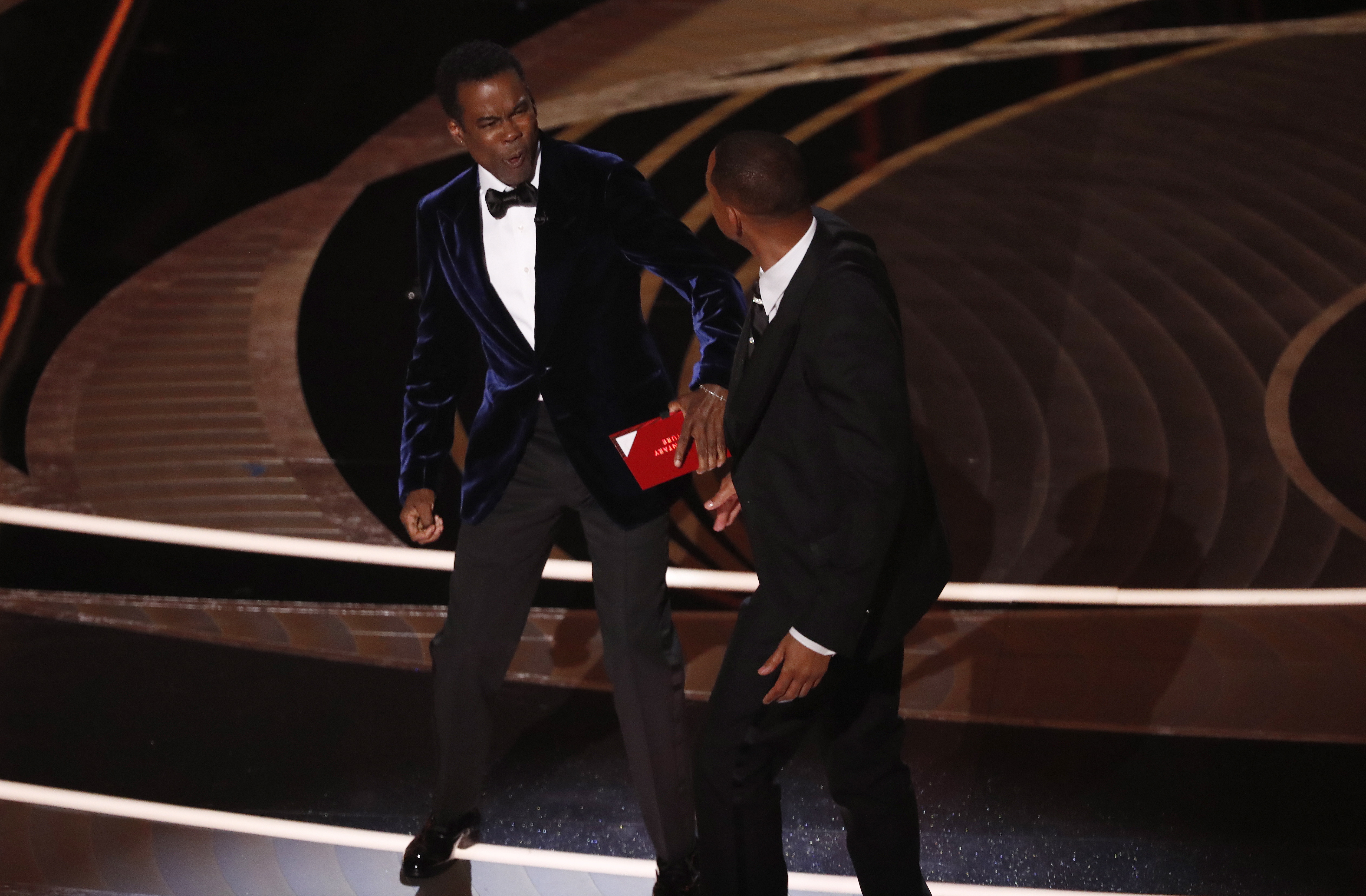 Will Smith convierte la polémica cachetada a Chris Rock en inspiración para su nuevo álbum