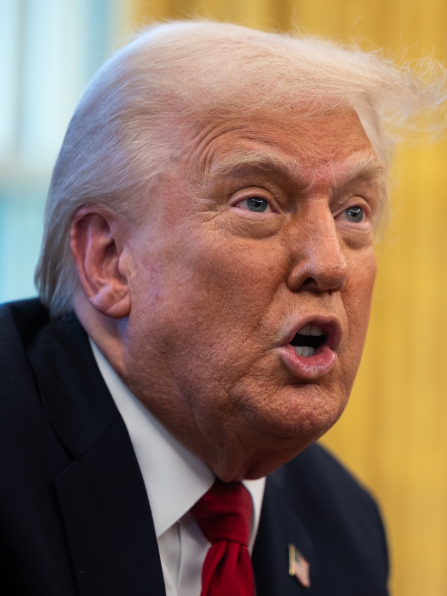 US President Donald Trump signs executive order on auto tariffs