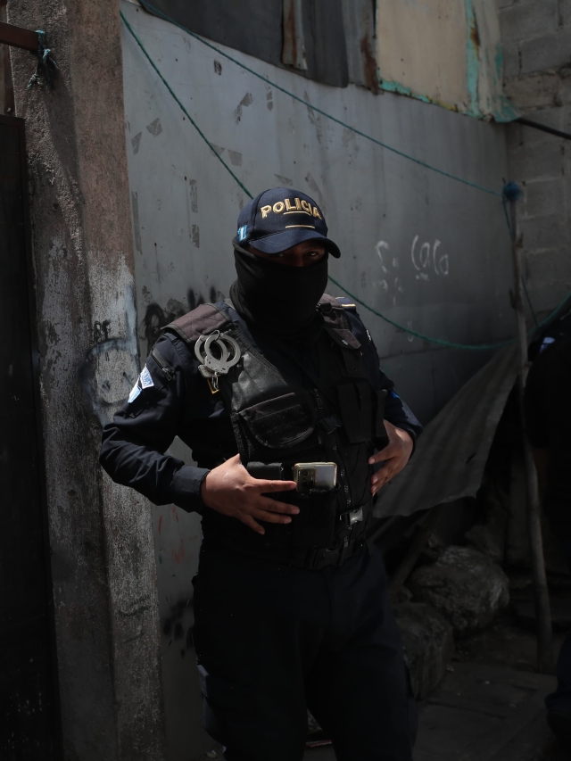 Allanamientos por muerte de Capitana del Ejército