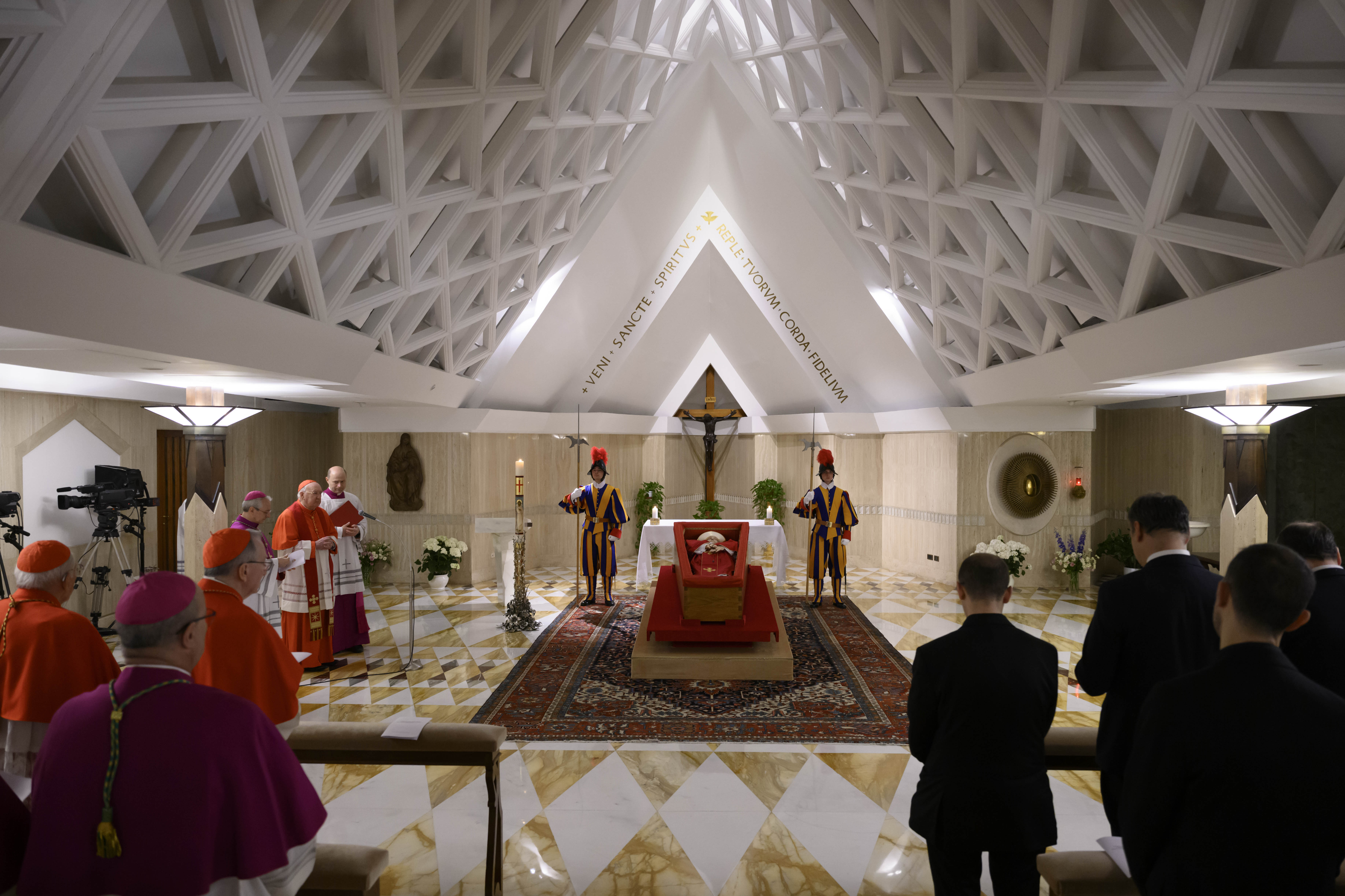 Papa Francisco féretro