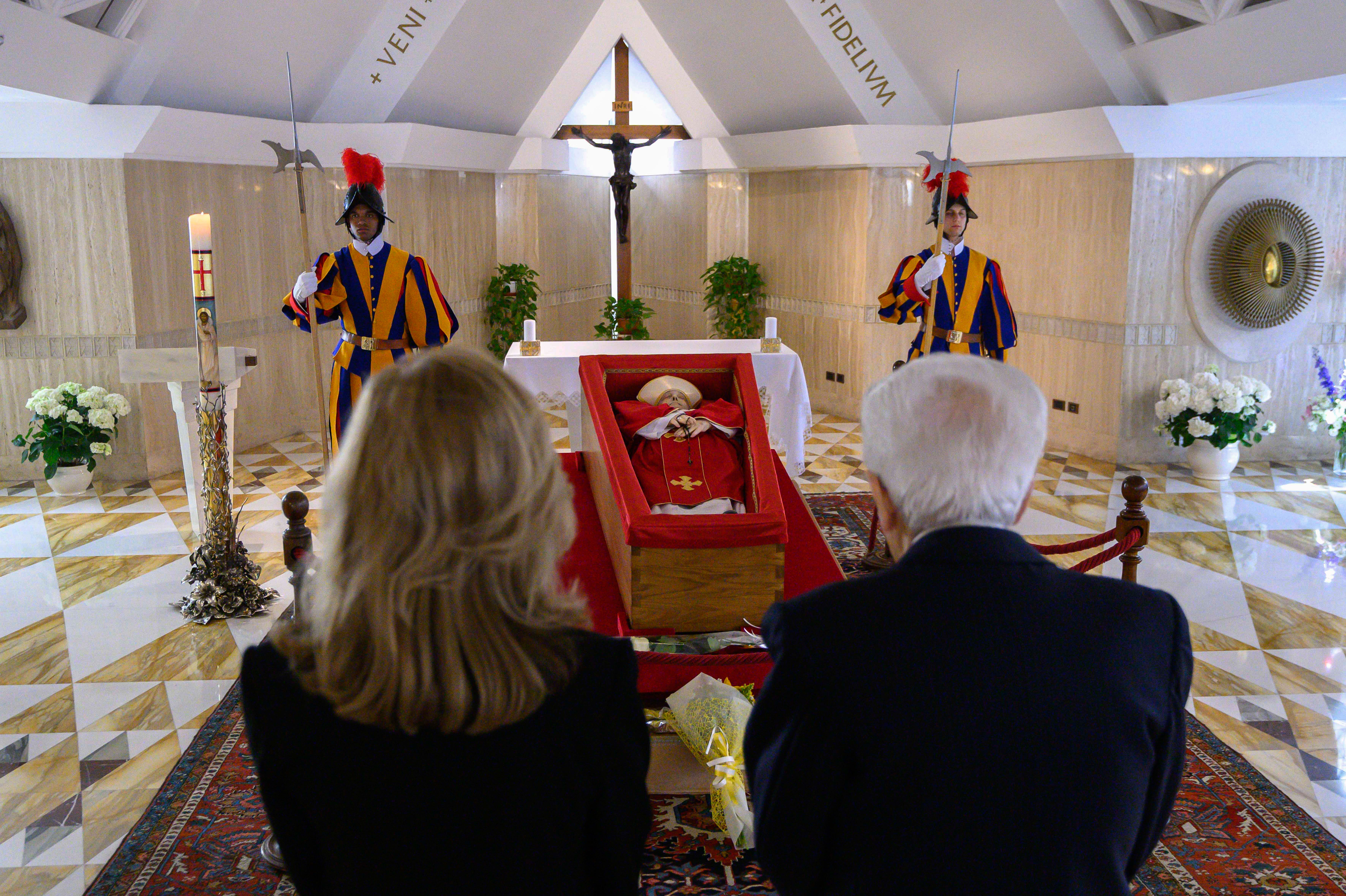 Presidentes, reyes y primeros ministros rendirán homenaje al papa Francisco en su funeral