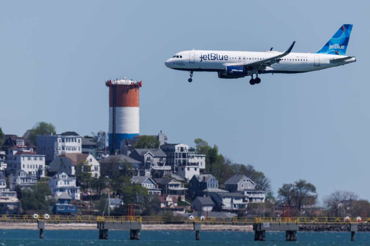 Aeropuerto de Massachusetts