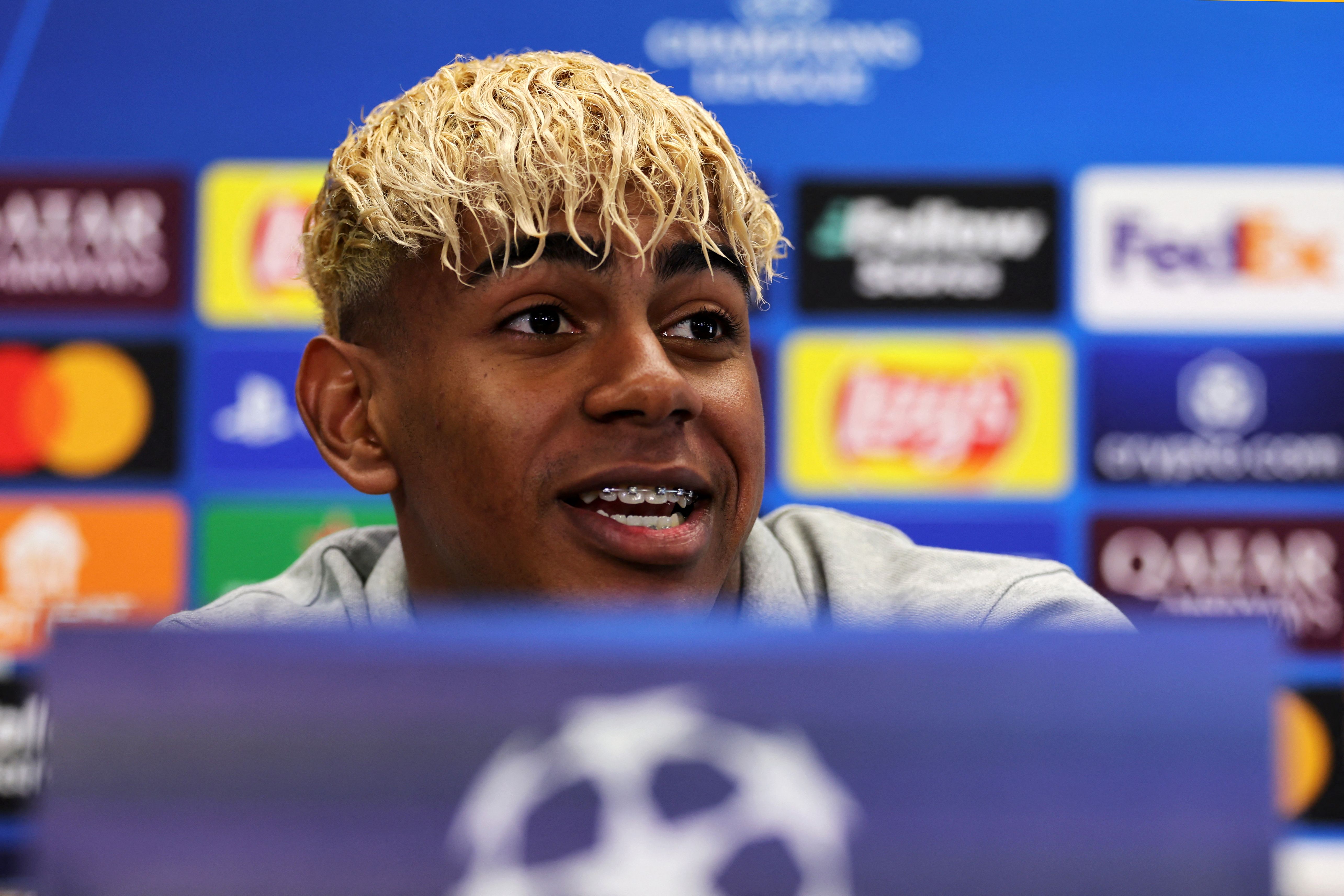 Lamine Yamal habló en conferencia de prensa antes del partido del Barcelona frente al Inter de Milán. (Foto Prensa Libre: AFP).