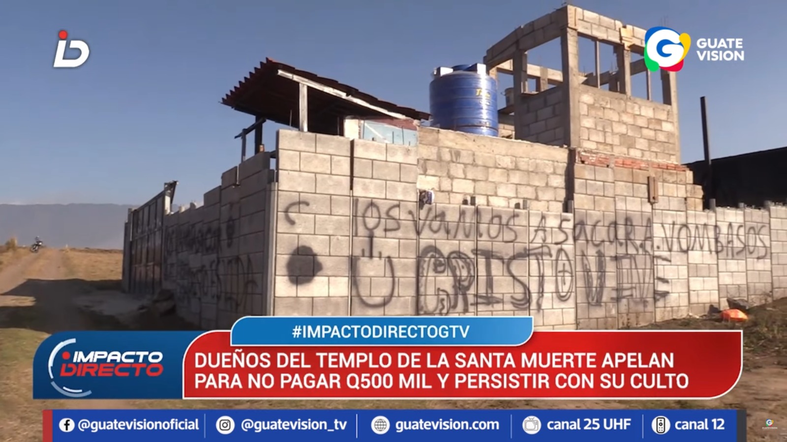 Propietarios de casa dedicada a la Santa Muerte buscan evitar multa por construir sin licencia