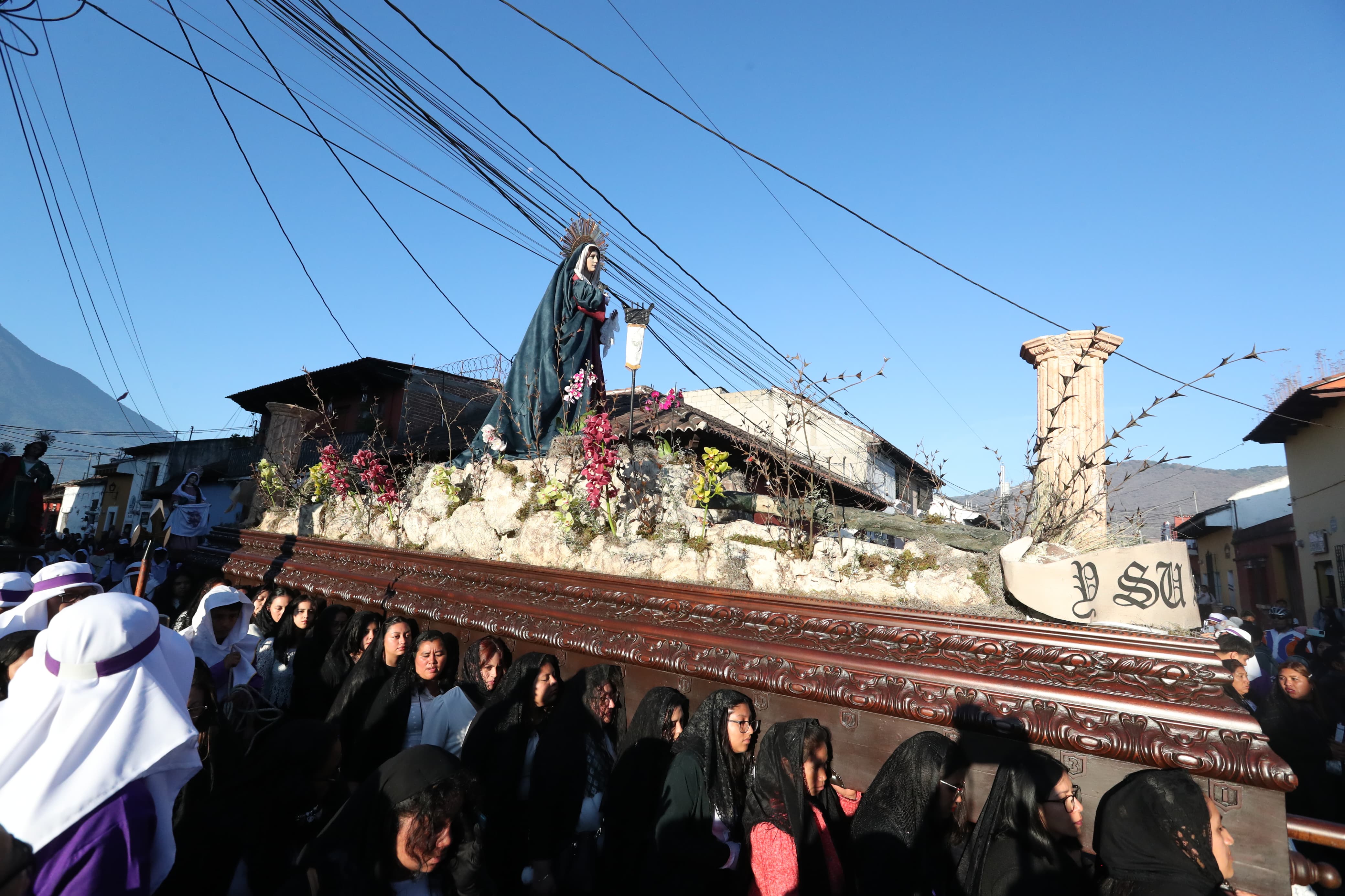 La Virgen de Dolores se remonta a la época colonial, en la Ermita de San Jerónimo. (Foto Prensa Libre: Juan Pablo Barrientos Gaytan)