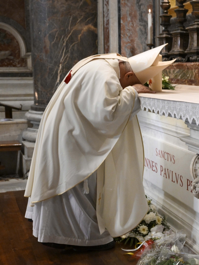 El Vaticano conmemora a Juan Pablo II