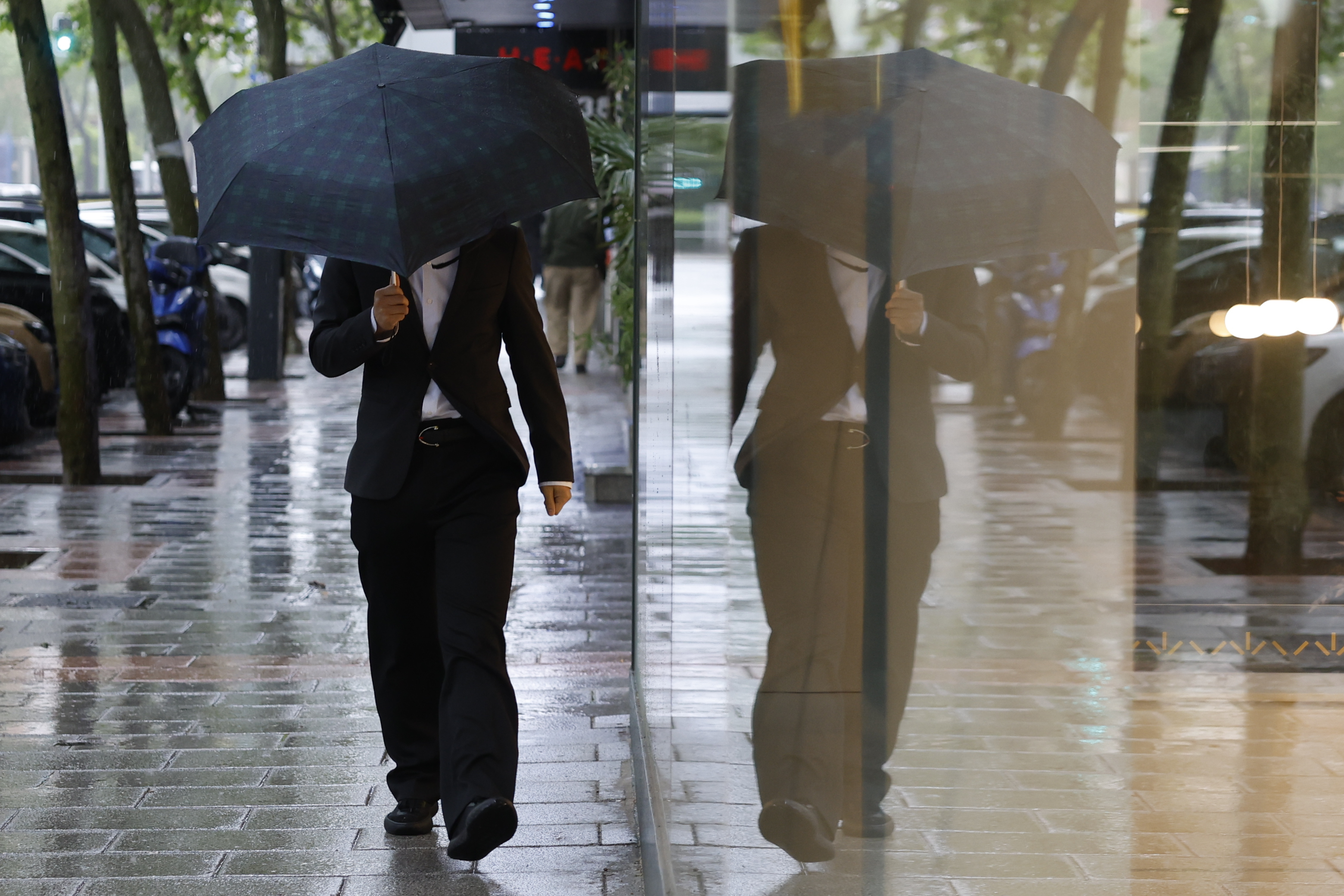Calor de hasta 40 grados seguirá en Guatemala a pesar de una onda del este que podría causar lluvia