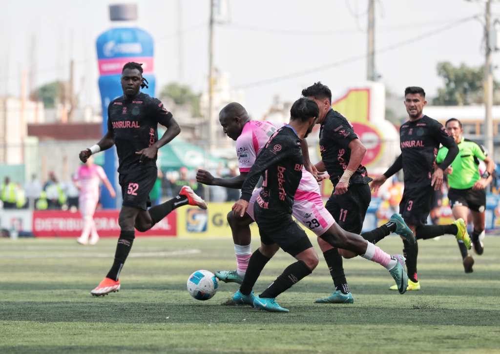 Mixco y Municipal firmaron un empate sin goles.