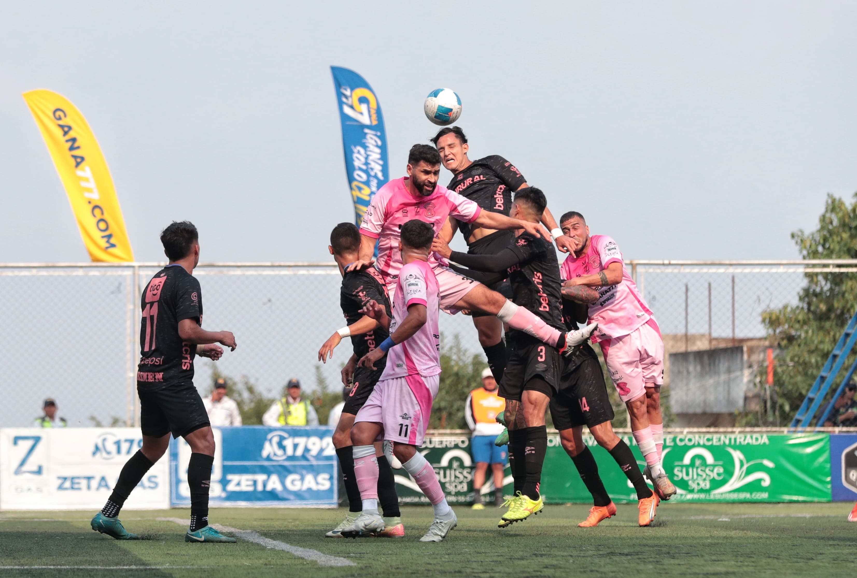 Mixco and municipal were not harmed in more than 90 minutes.