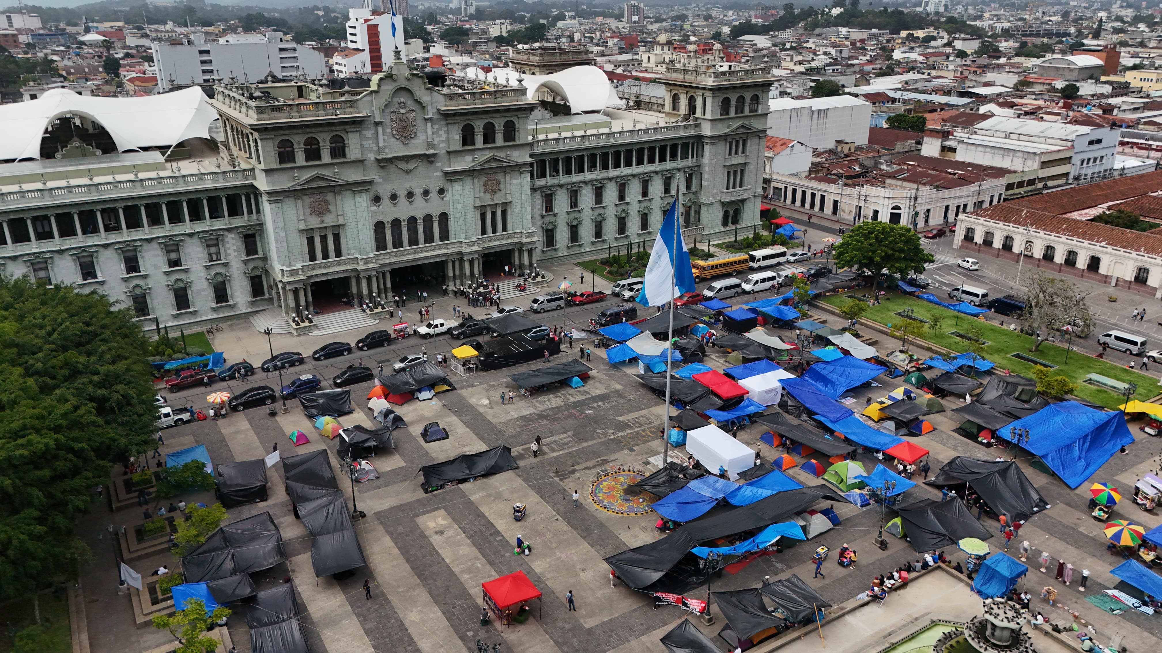 Mineduc afirma que trabajará junto a la PGN para garantizar el derecho a la educación
