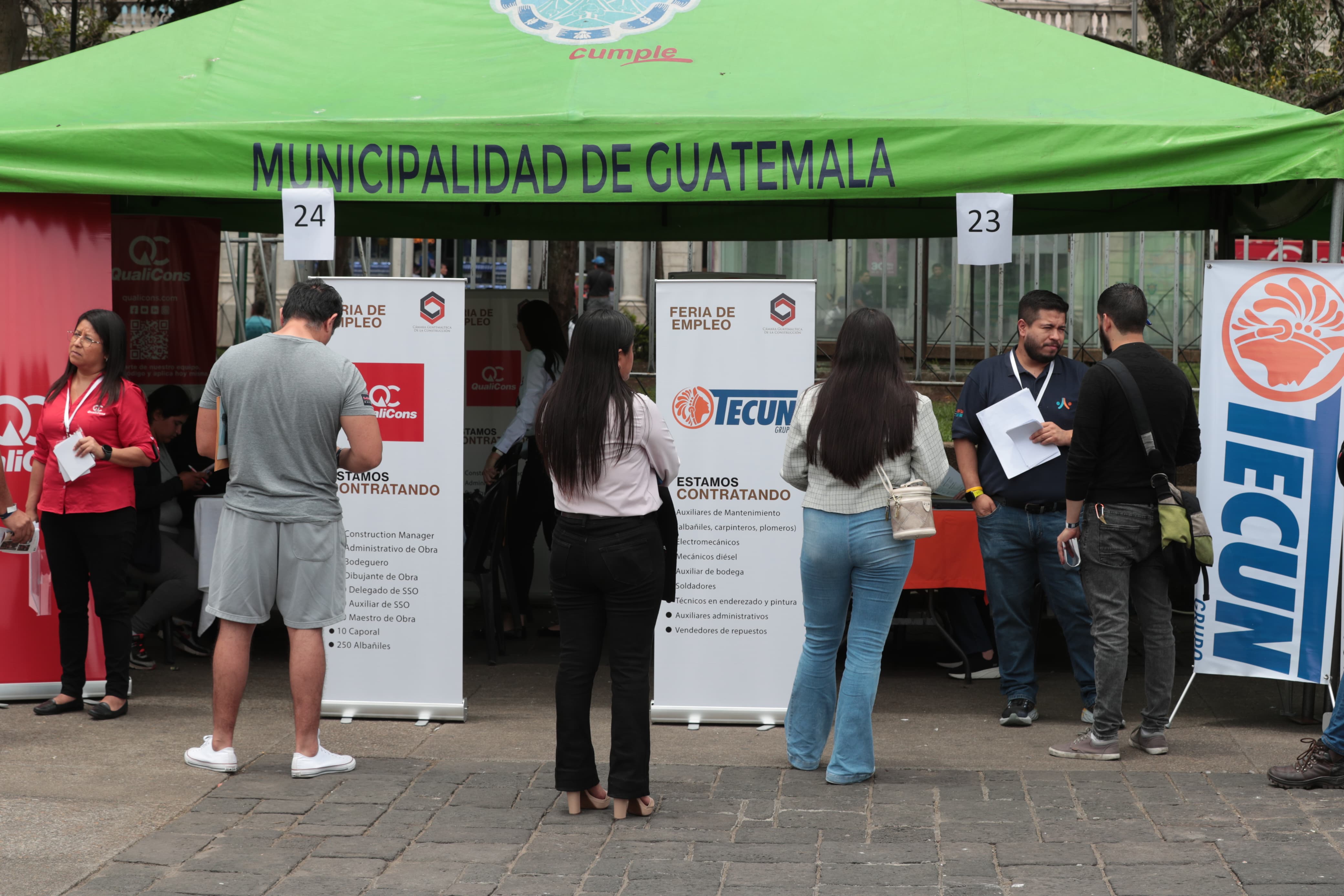 Feria de empleo evidencia el desafío del primer trabajo y la exclusión por edad, estos son los principales retos