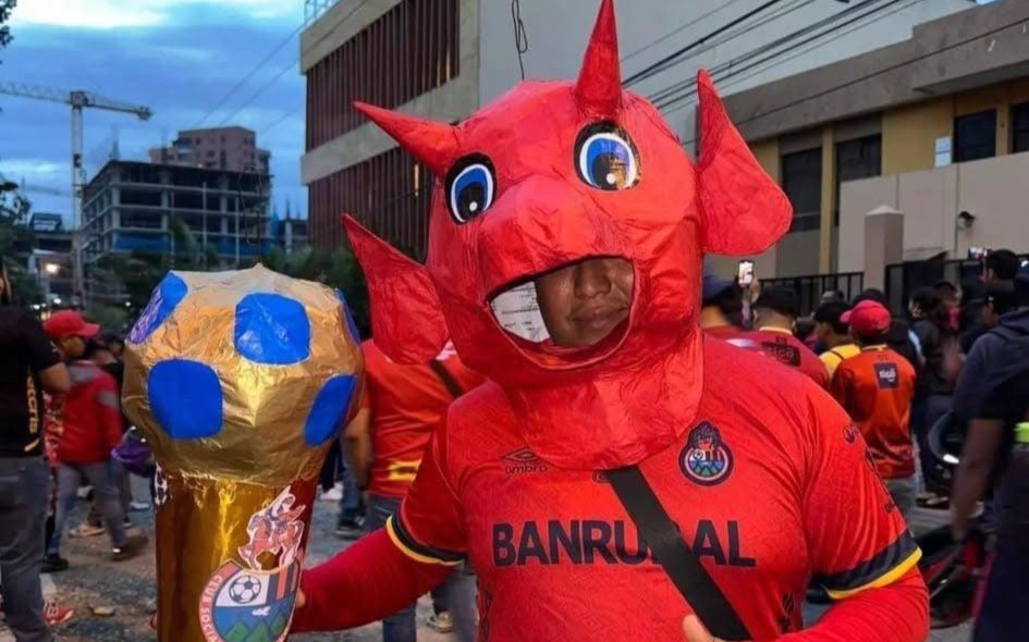 Los memes no perdonan: así reaccionaron las redes a la derrota de Municipal en la final