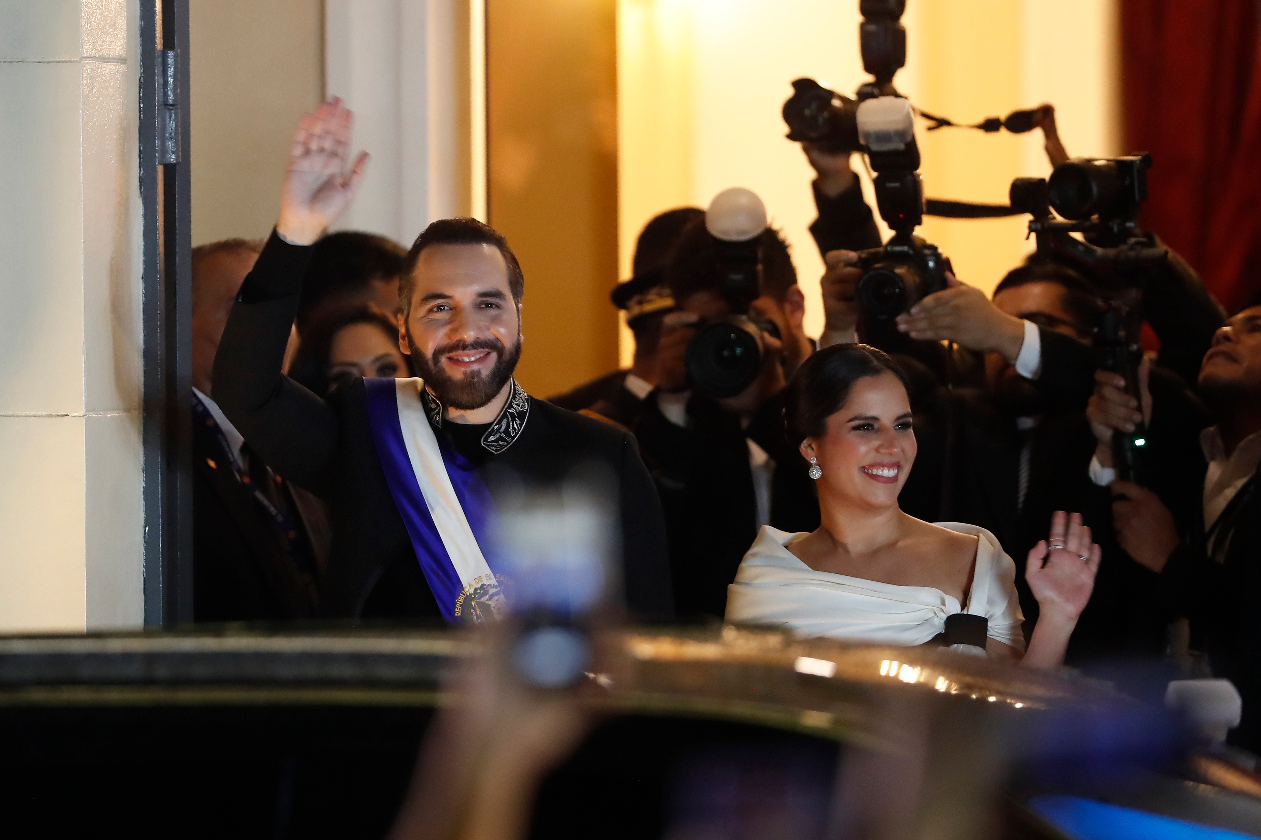 “Me tiene sin cuidado que me llamen dictador”: Bukele critica a oenegés ...