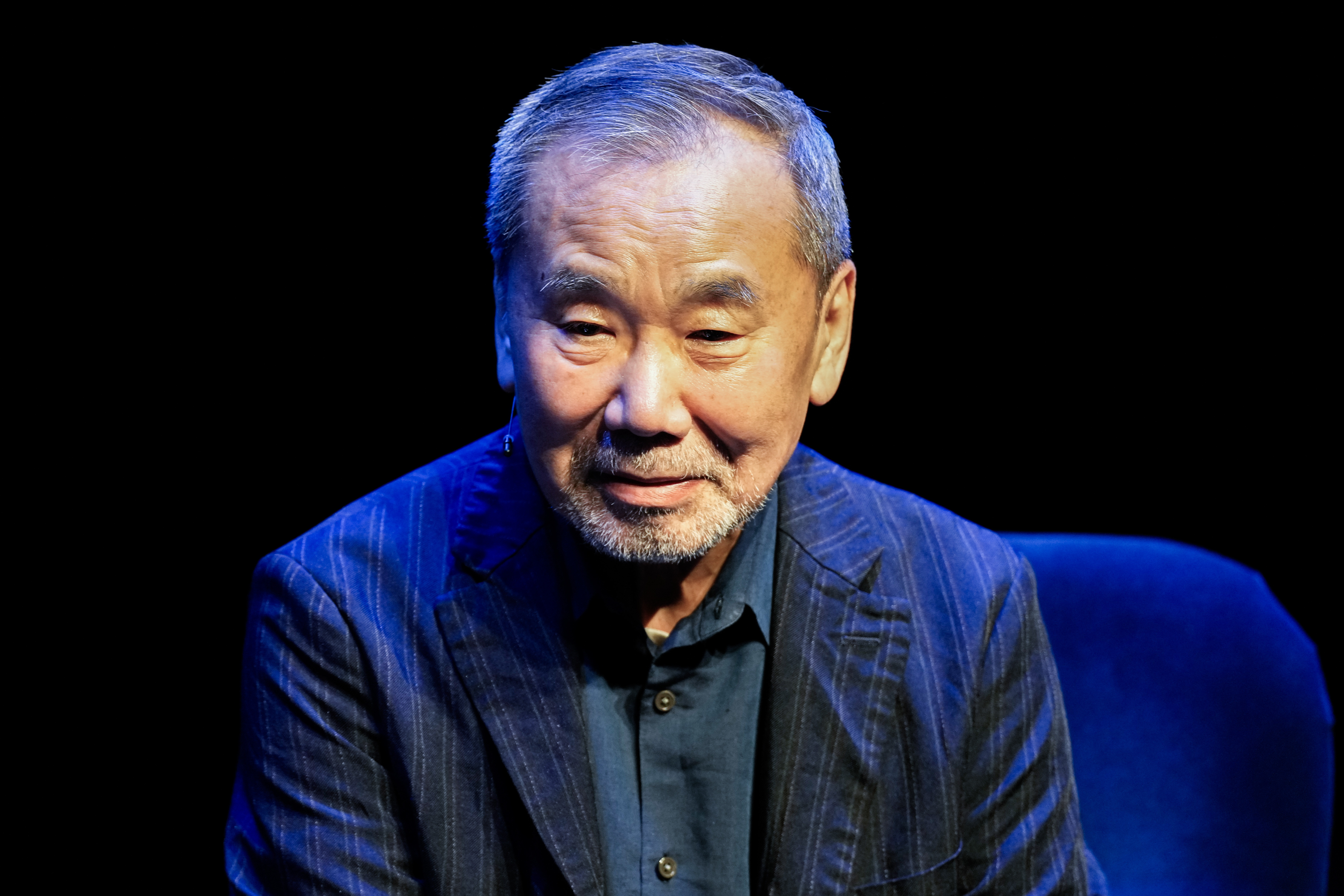 Lillehammer (Norway), 05/06/2025.- Japanese author Haruki Murakami attends a meeting with Norway's Crown Princess Mette-Marit during the Norwegian Literature Festival at the Maihaugsalen in Lillehammer, Norway, 05 June 2025. (Noruega) EFE/EPA/CORNELIUS POPPE NORWAY OUT