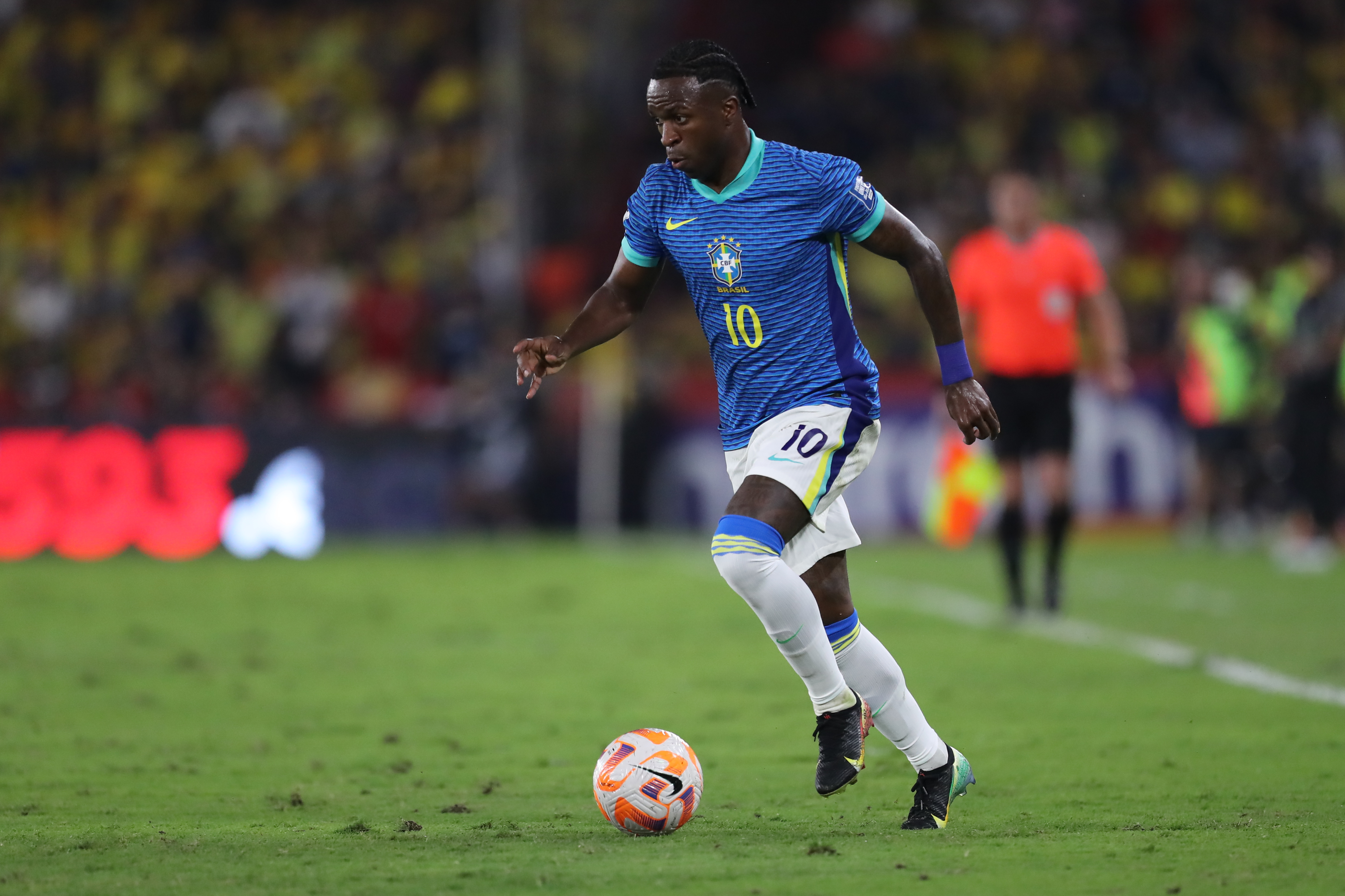 Brasil firma un empate contra Ecuador en el debut de Ancelotti