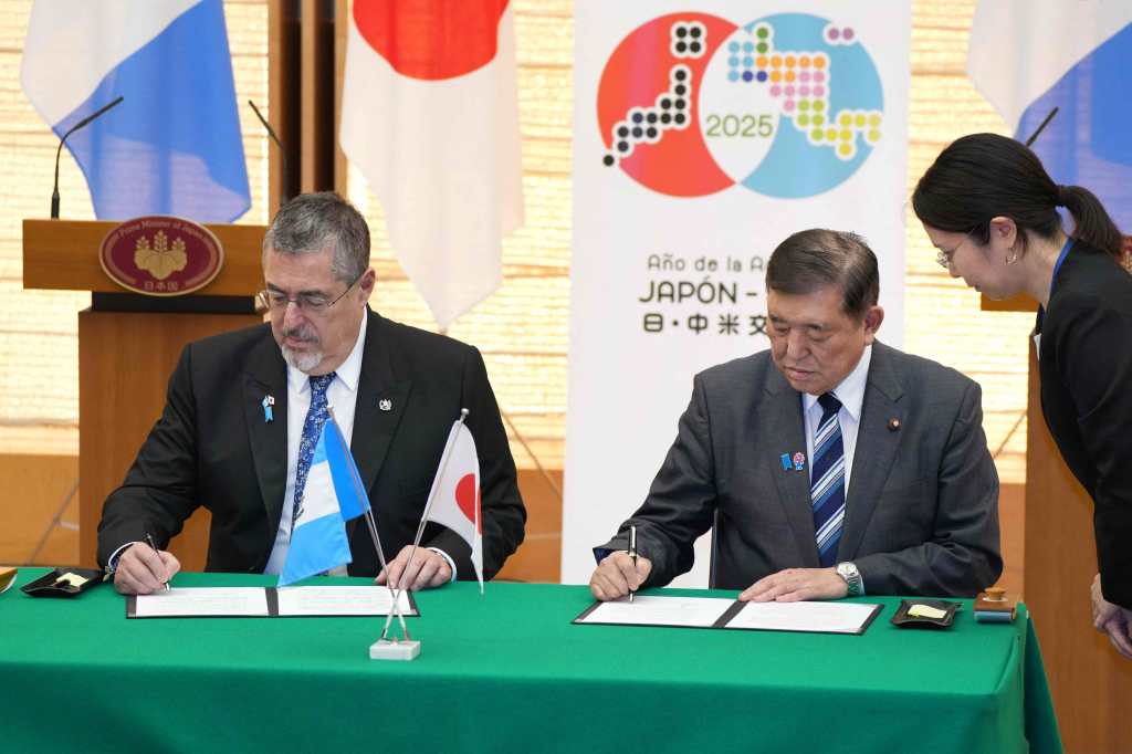 Guatemala Japón Bernardo Arévalo 