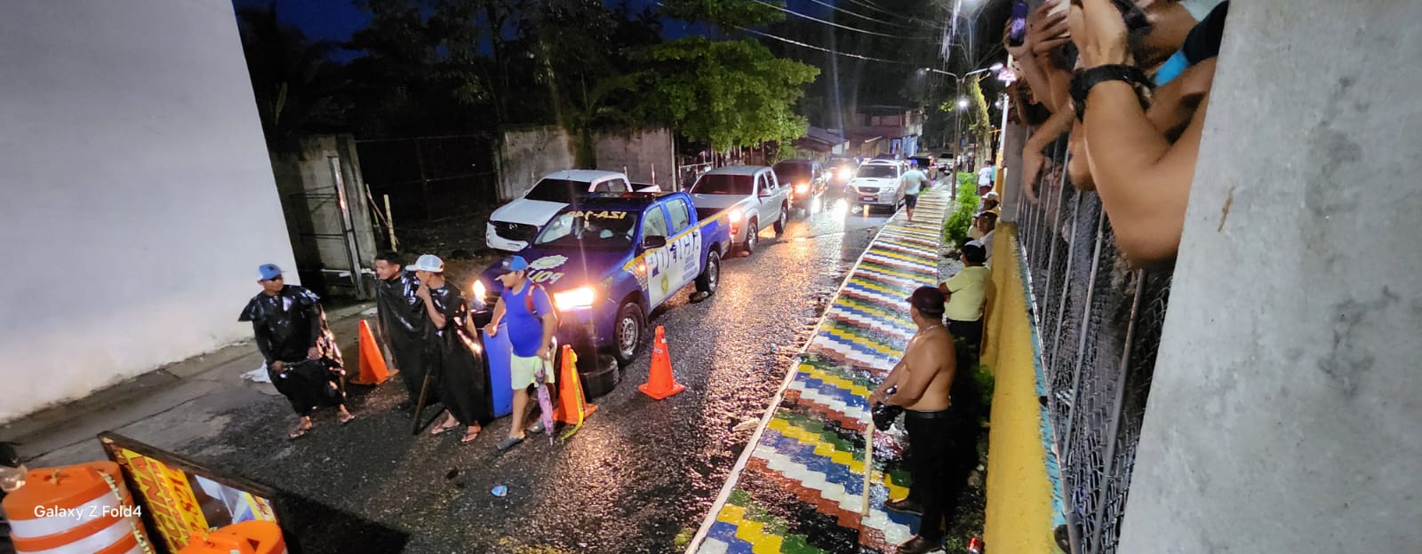 Continúan las manifestaciones en Livingston, Izabal contra la actividad minera. (Foto Prensa Libre: Andrea Domínguez)