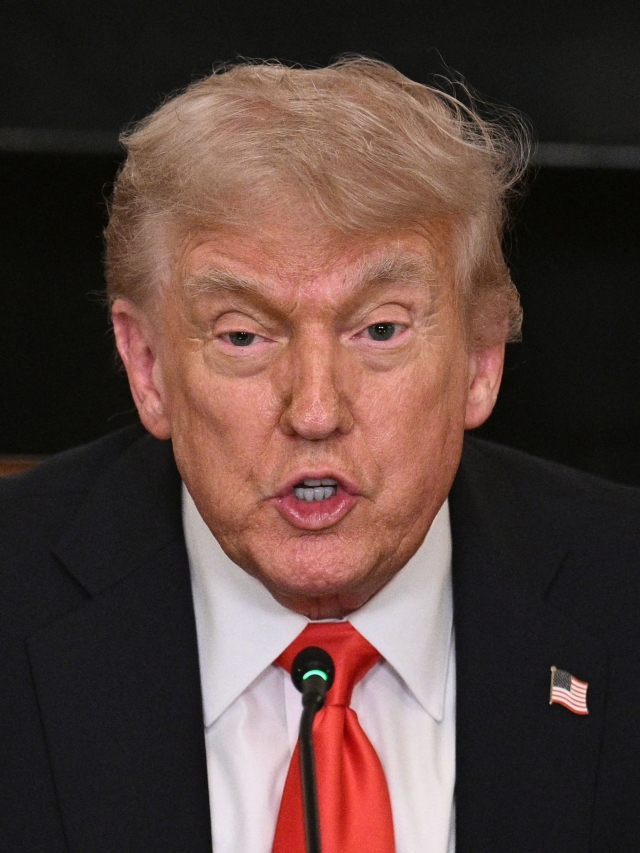 US-POLITICS-TRUMP-POLICE