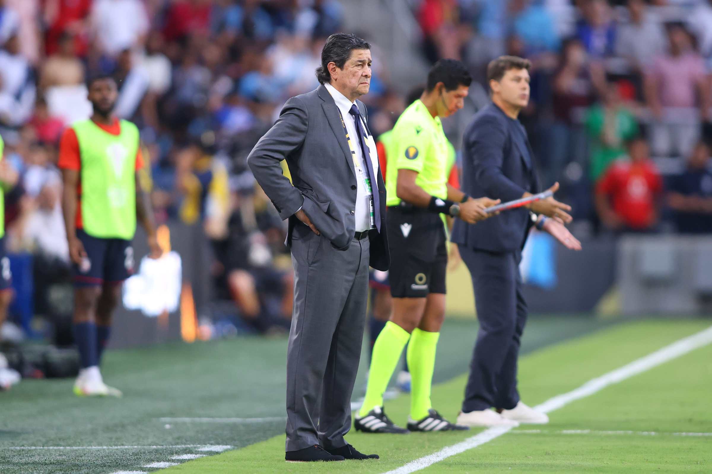 Luis Fernando Tena during the match against the United States of the Gold Cup 2025.