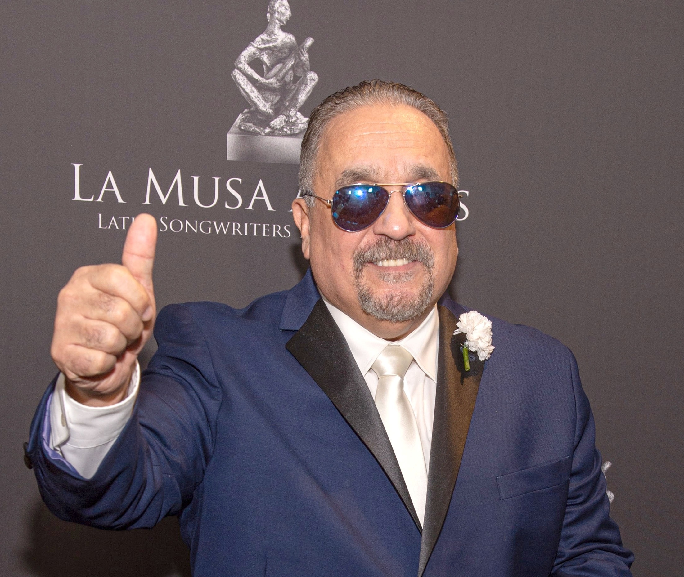 USA4299. SAN JUAN (PUERTO RICO), 07/08/2025.- Combo de fotografías de archivo donde aparecen los músicos Willie Colón (i) y Rubén Blades. Reconocidos salseros expresaron a EFE su anhelo de que en algún momento no muy lejano Rubén Blades y Willie Colón, quienes formaron uno de los dúos más exitosos en la historia del género, hagan las paces y se reencuentren tras más de 20 años de enemistad por una disputa económica y judicial. EFE/ G. Viera/ B. Velasco ARCHIVO