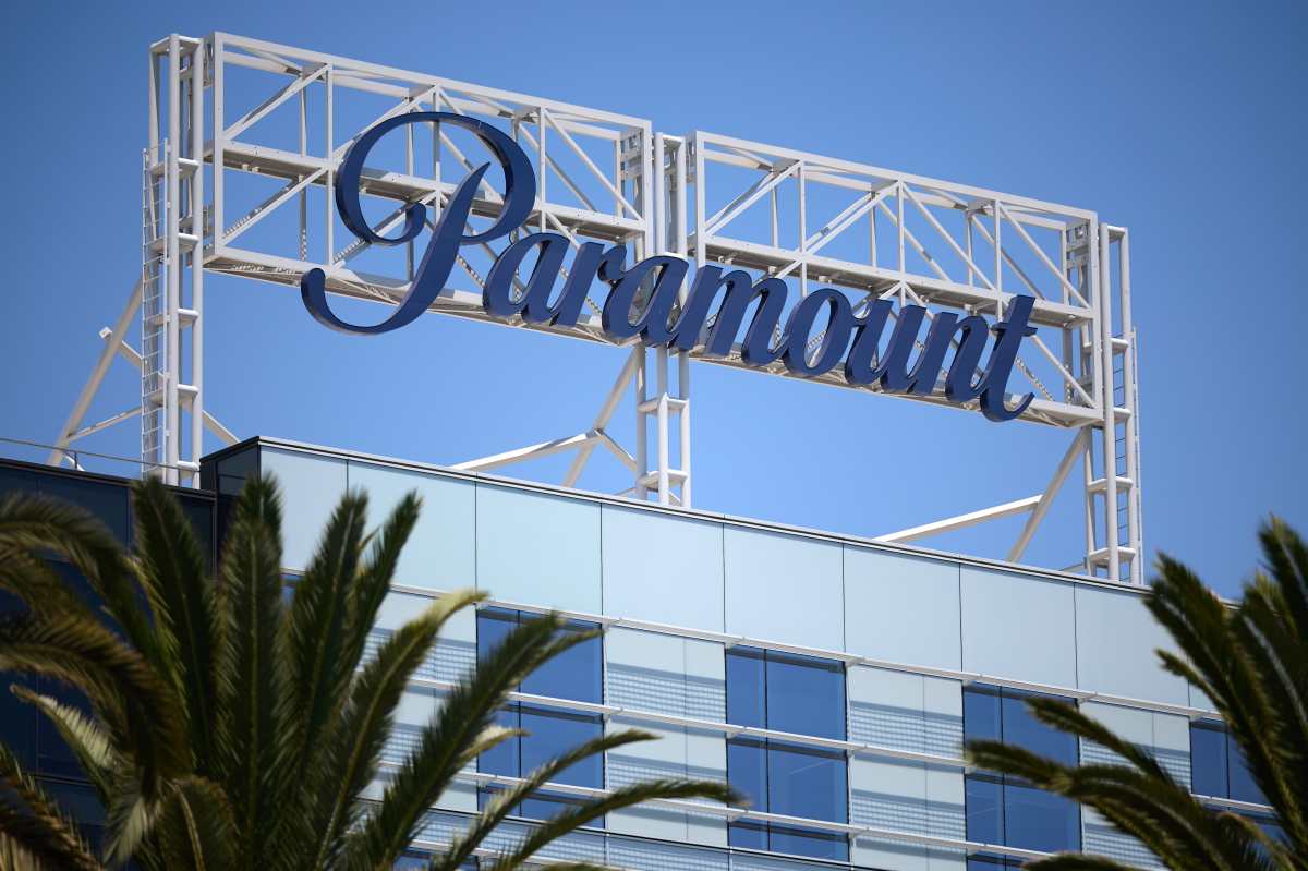 LOS ANGELES (United States), 08/08/2025.- Paramount signage is on display in Los Angeles, California, USA, 07 August 2025. Paramount Global and Skydance Media have completed their $8.4 billion merger, with the company renamed Paramount Skydance Corp. EFE/EPA/ALLISON DINNER