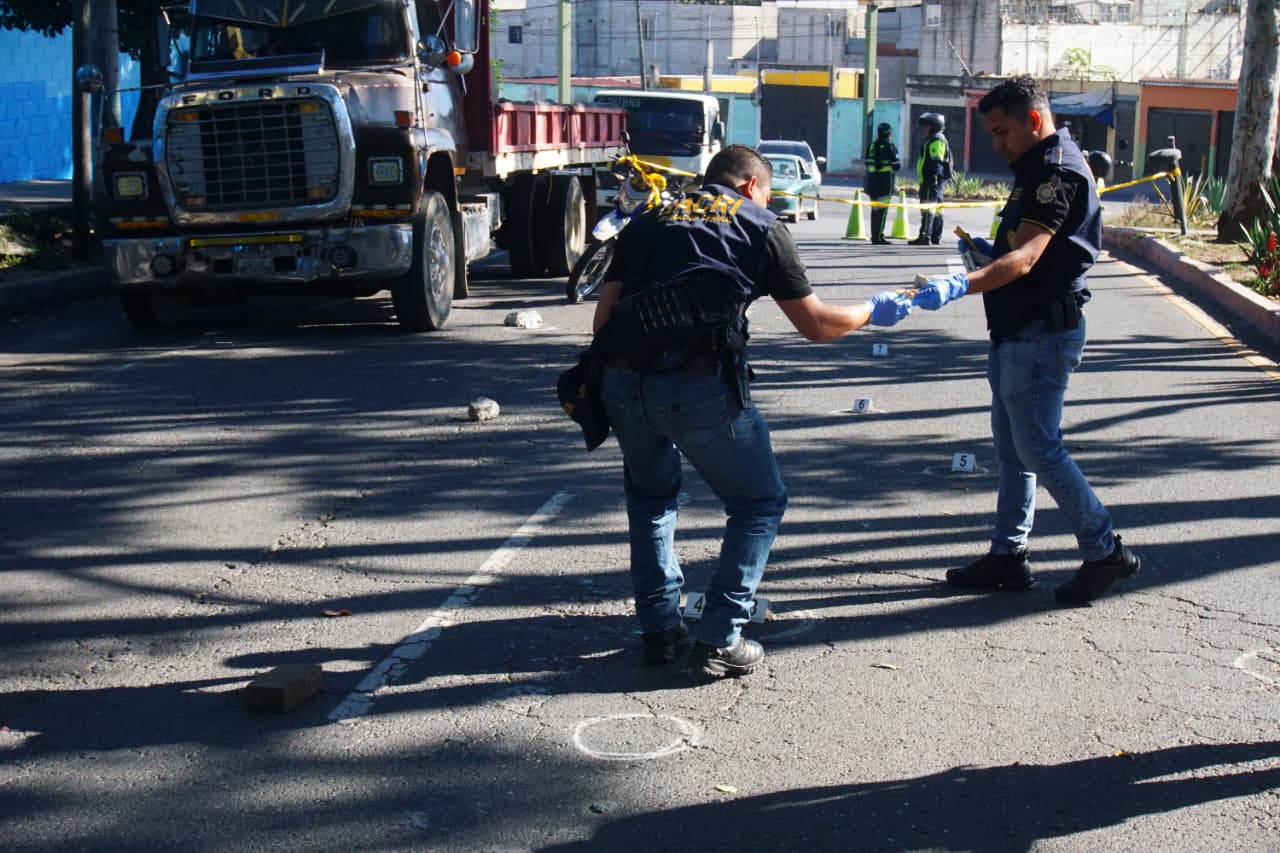 ATAQUE CONTRA CAMIÓN DE BASURA EN ZONA 6