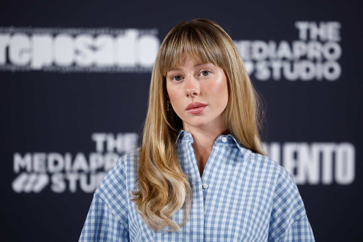 Qué se sabe de la supuesta relación entre Ester Expósito y Kylian Mbappé