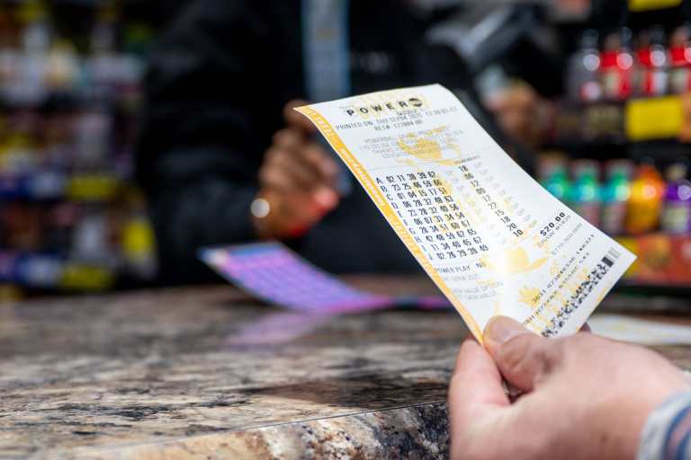 Premio mayor del Powerball sube a más de US$65