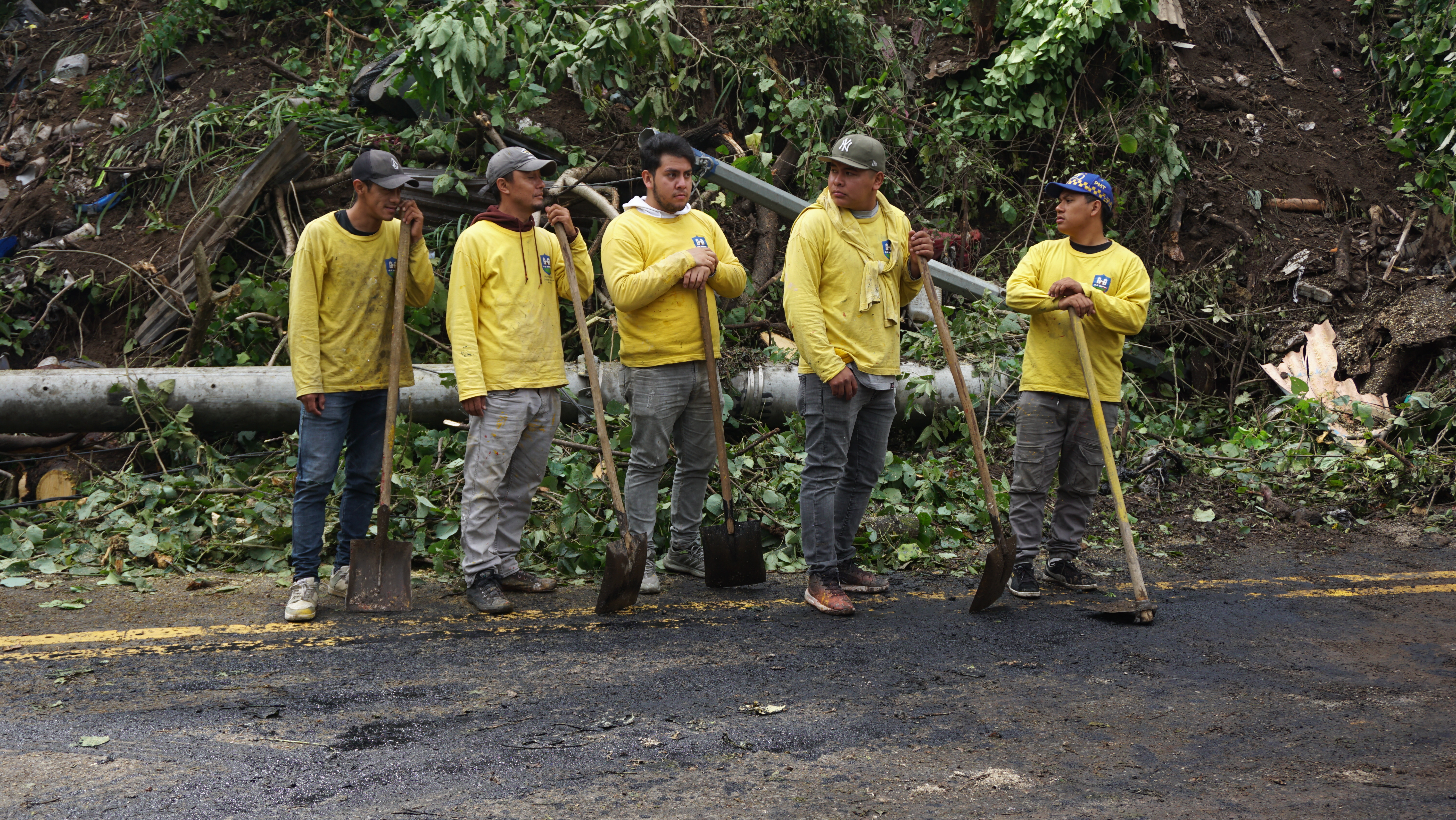 DERUMBE BOCA DEL MONTE 09'