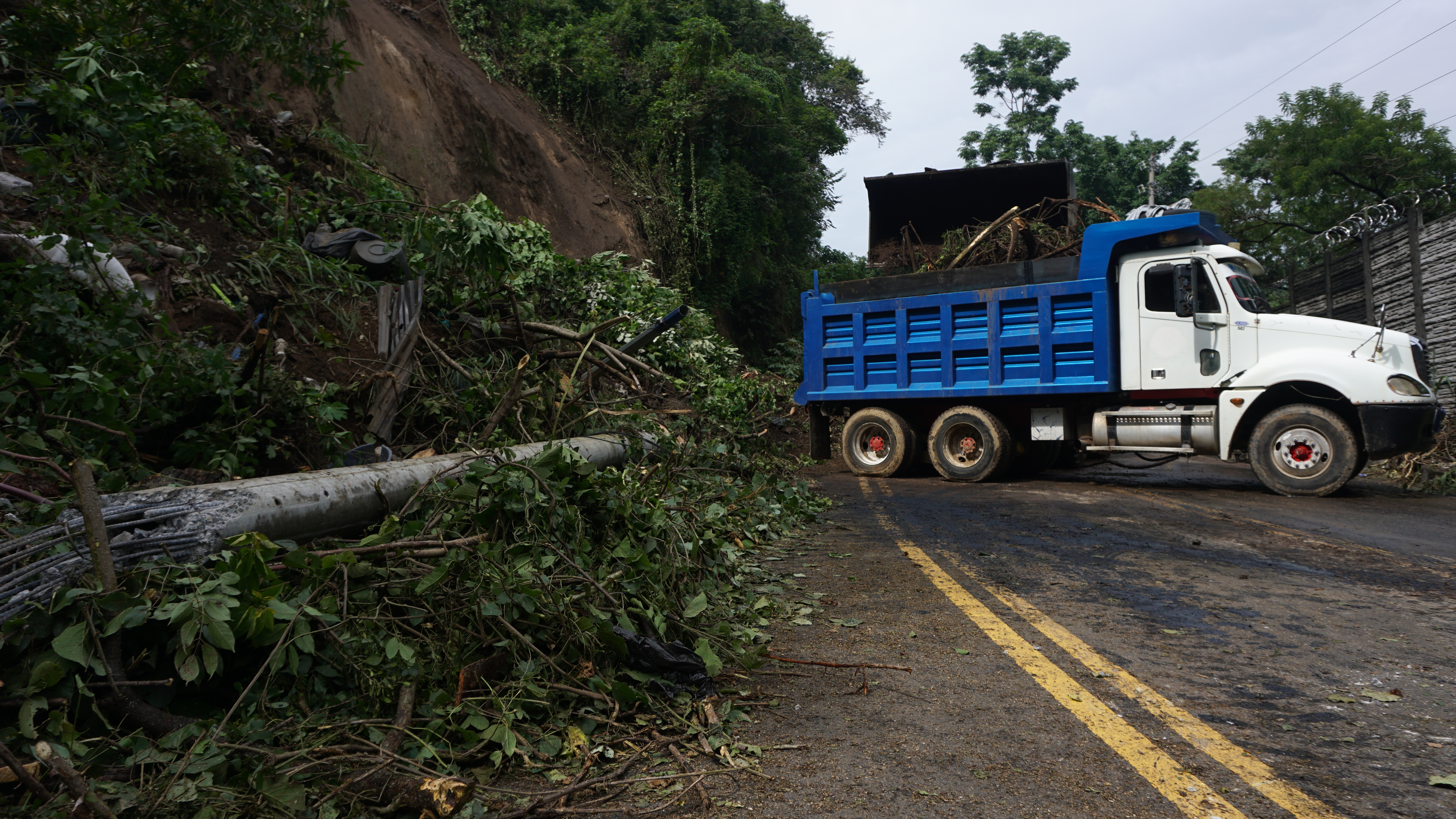 DERUMBE BOCA DEL MONTE 10'