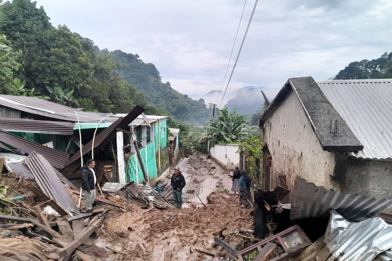 Deslave en Senahú, Alta Verapaz, Guatemala.'