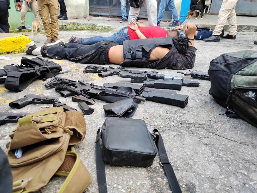 ENFRENTAMIENTO SICARIOS PNC ZONA 3