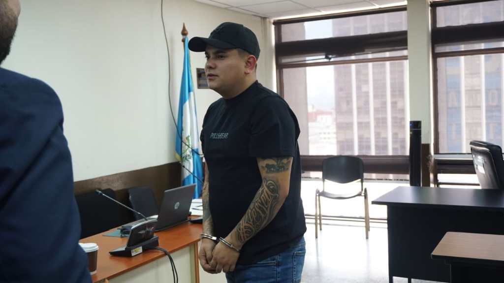 Juan Carlos Pixola Lara