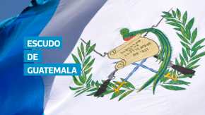 El escudo nacional de Guatemala fue creado en 1871 por Juan Bautista Brener y aprobado durante el gobierno de Miguel García Granados. Cargado de símbolos como el quetzal, el laurel, los rifles y las espadas, representa los ideales de libertad, justicia y soberanía. Décadas más tarde, el Nobel Miguel Ángel Asturias reforzó su significado en el poema A Guatemala, donde evocó al quetzal como emblema de una patria que solo puede vivir en libertad.