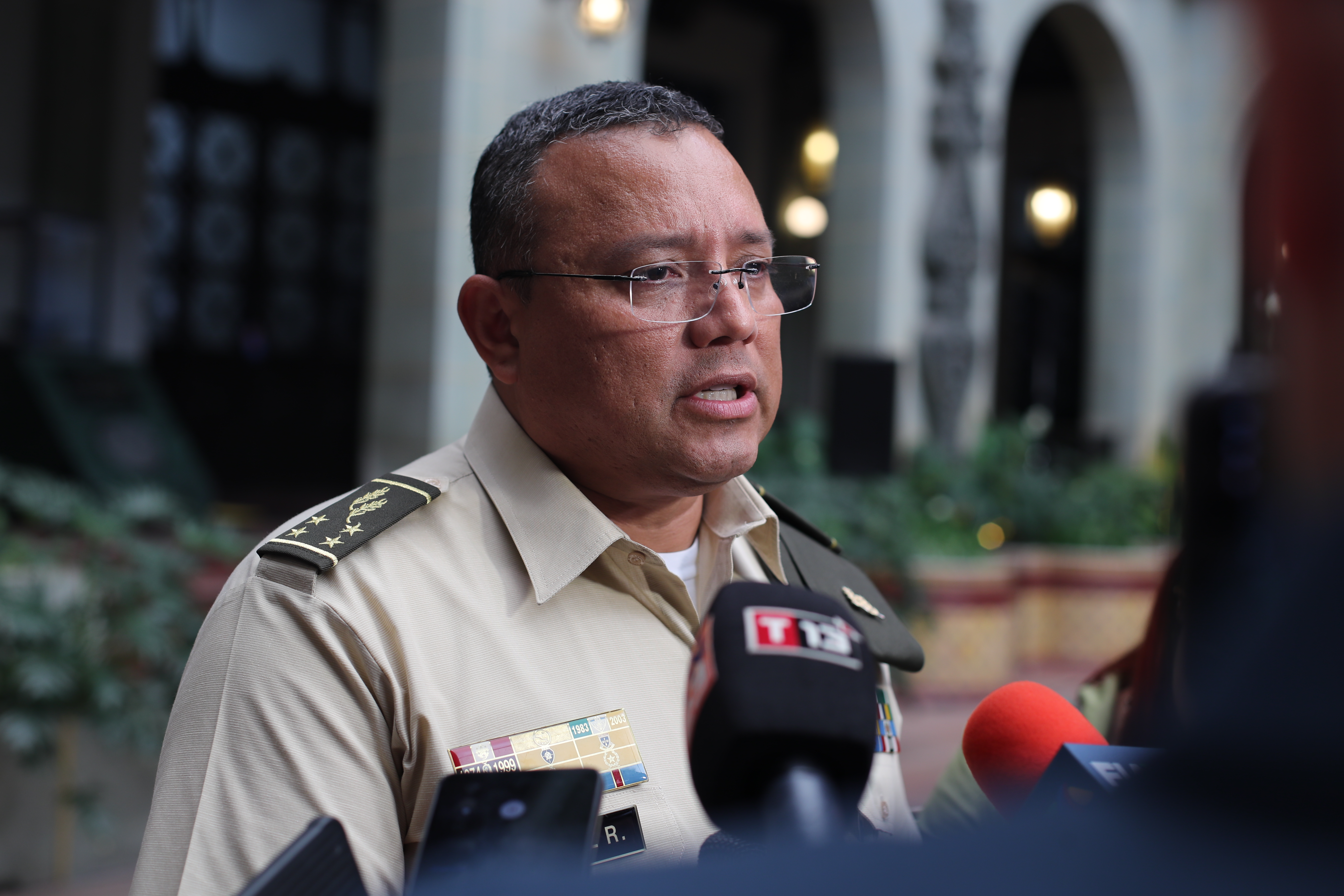 El ministro de Defensa Nacional, Henry Saenz. (Foto Prensa Libre: Juan Diego González). 