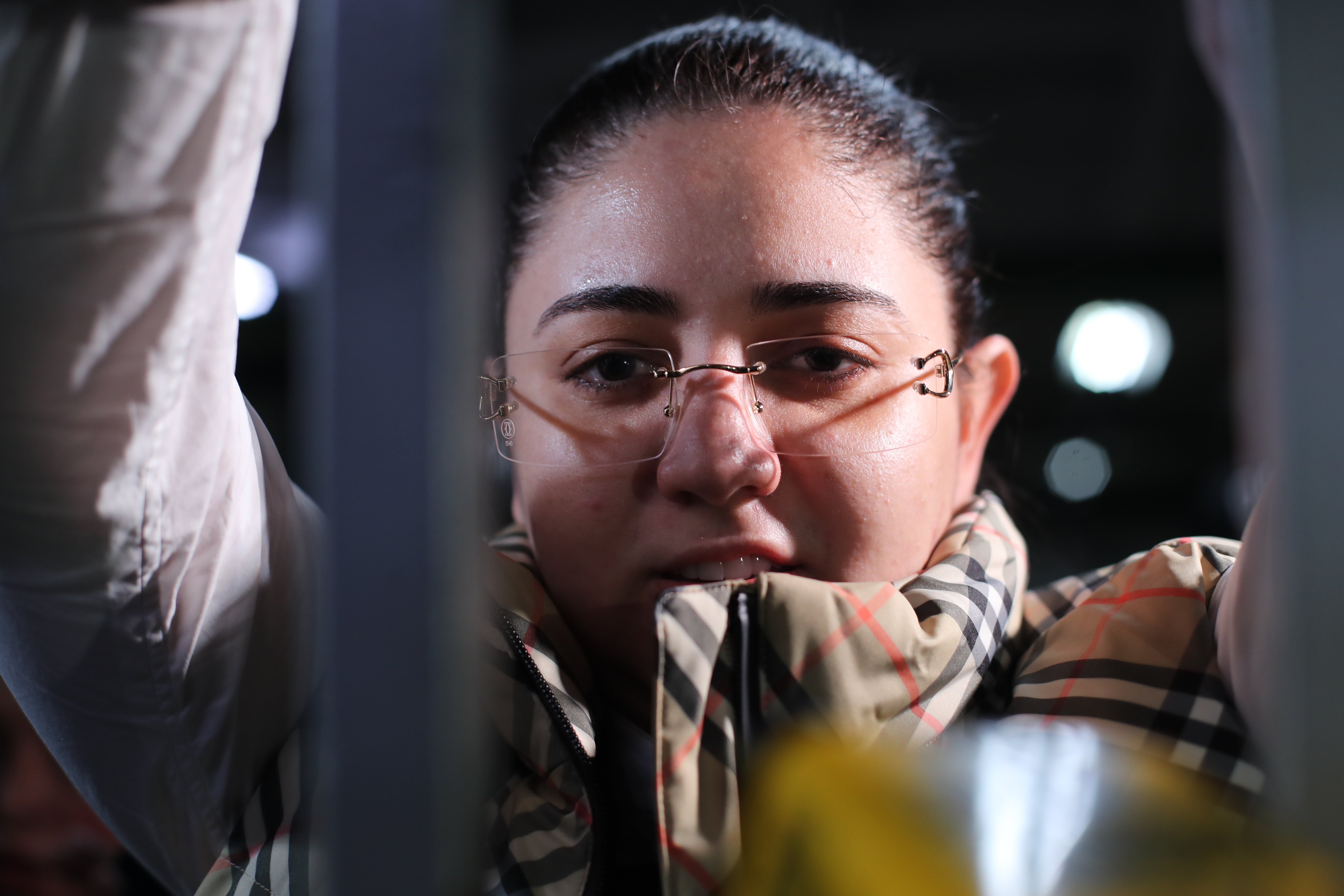 Fernanda Bonilla Archila a su llegada al Juzgado de Mayor Riesgo “C” para la audiencia de etapa intermedia, en la que se resolvió enviarla a juicio por la muerte de Melisa Palacios. (Foto, Prensa Libre: Juan Diego González)