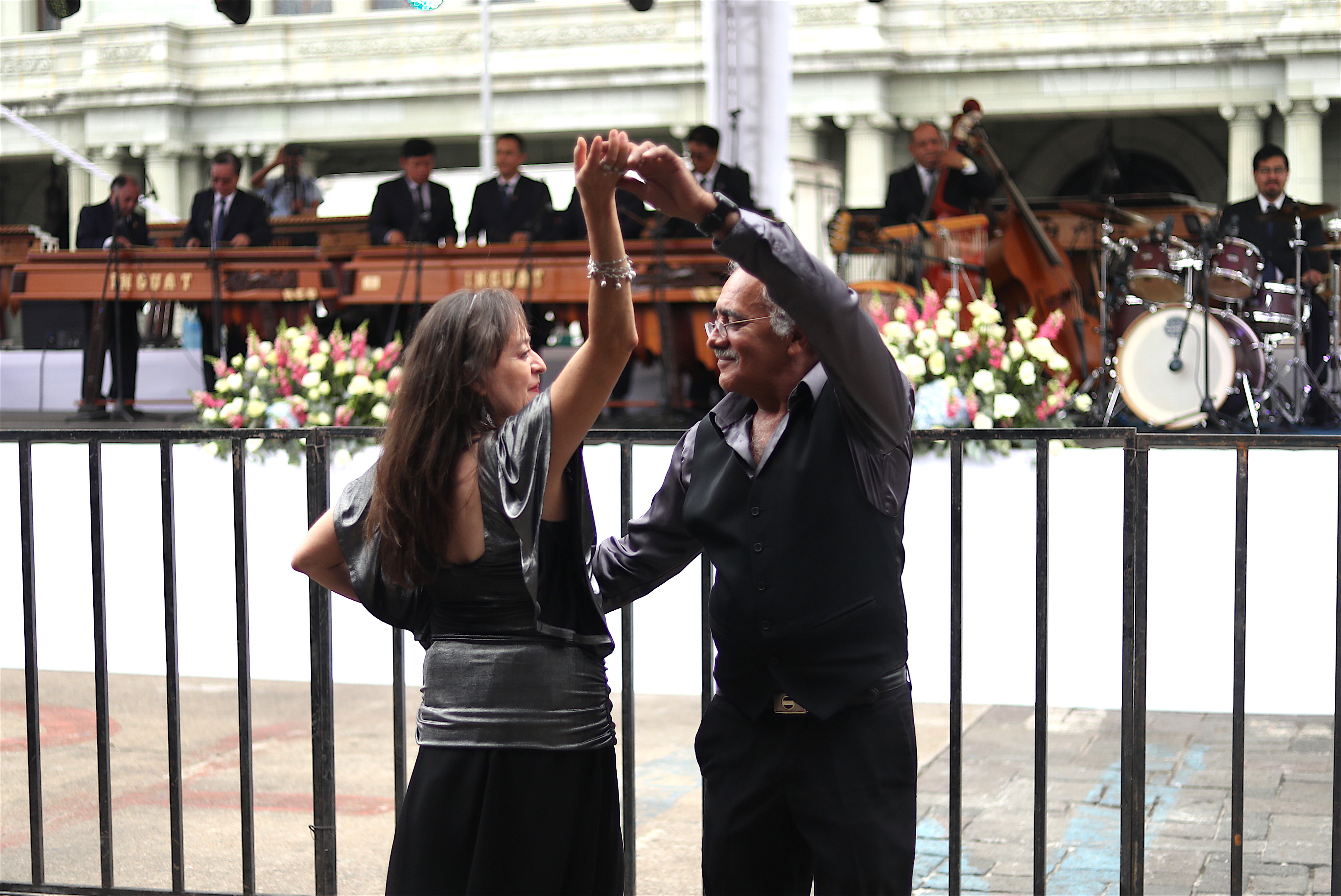 Las teclas de la marimba se interpreta desde sones y piezas populares clásicas y modernas, poniendo a bailar a miles de guatemaltecos y extranjeros. (Foto Prensa Libre: Hemeroteca PL / Érick Ávila)