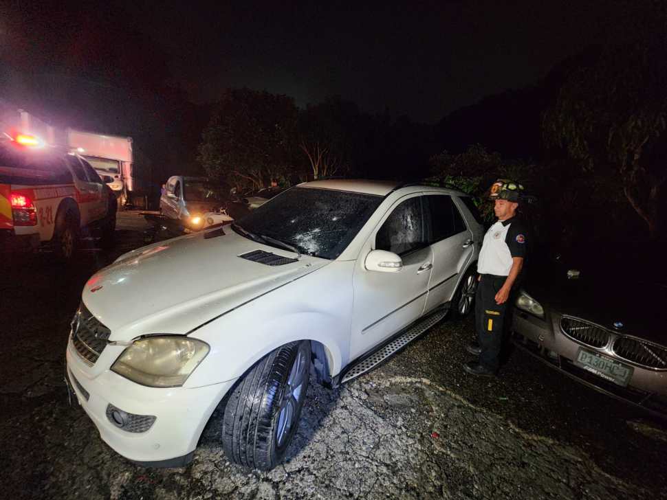 Ataque armado en Mixco: trabajador de predio muere y dueño sobrevive al refugiarse en camioneta blindada