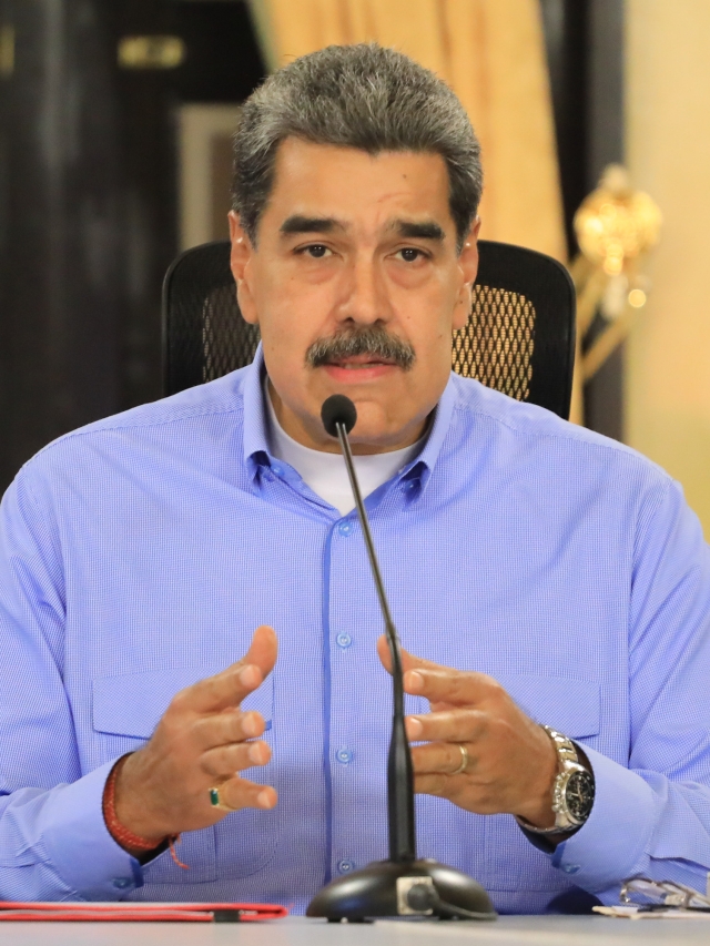 Venezuela evalúa declarar "estado de conmoción exterior" ante "agresiones" de EE.UU.