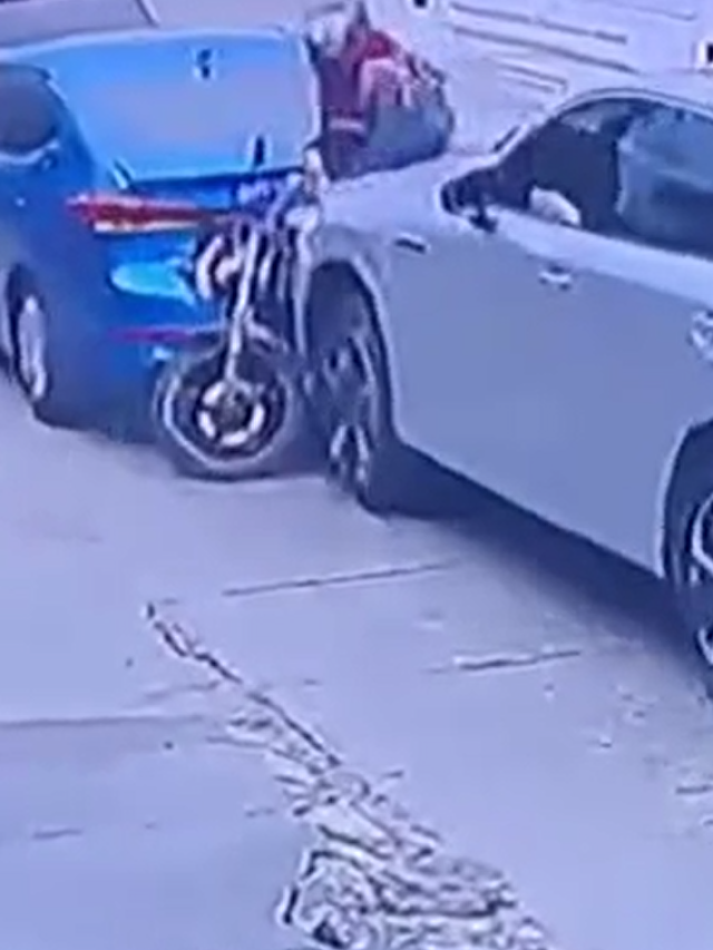 ARROLLAN A MOTORISTA EN ZONA 9