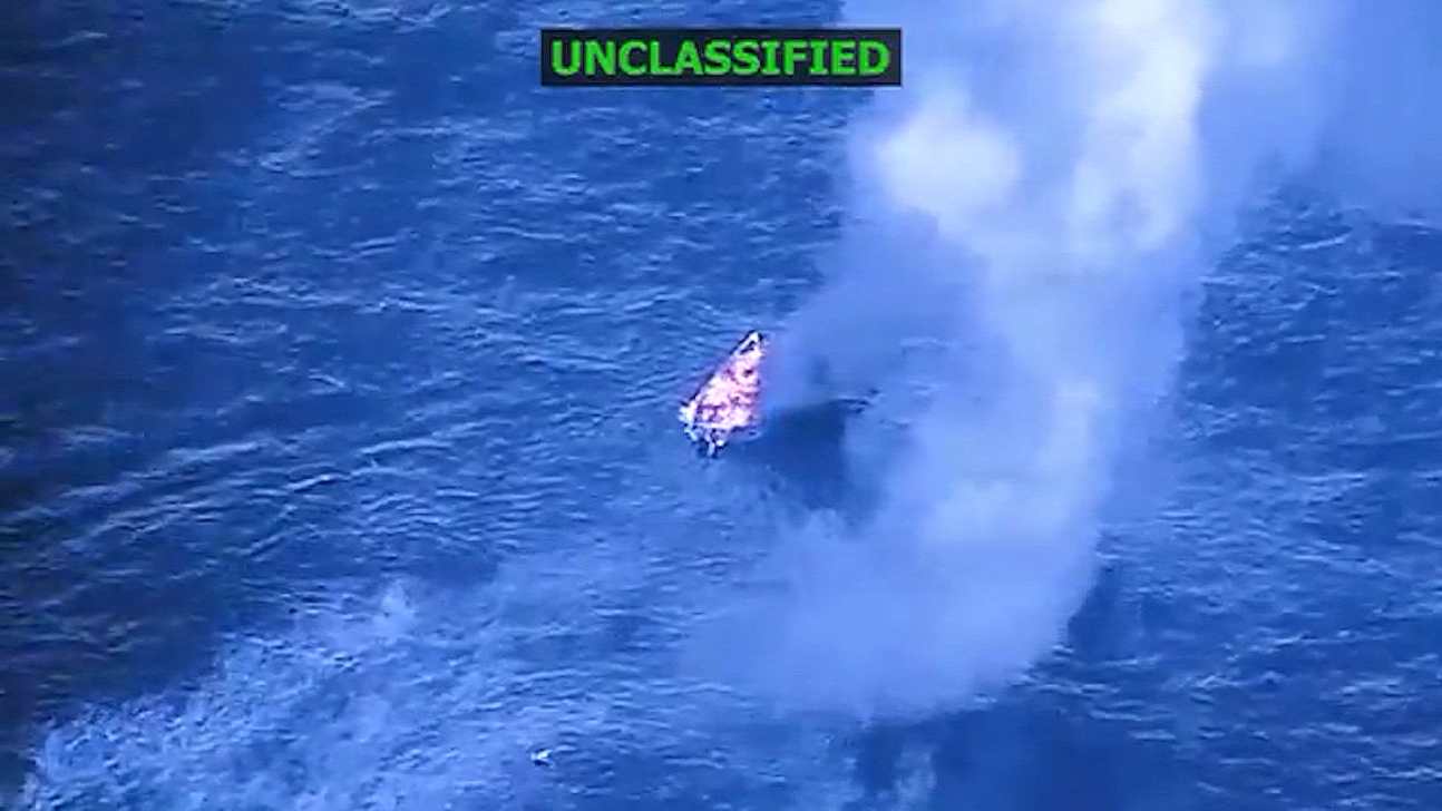 “Ataque letal”: video muestra cómo EE. UU. destruye supuesta narcolancha cerca de Venezuela