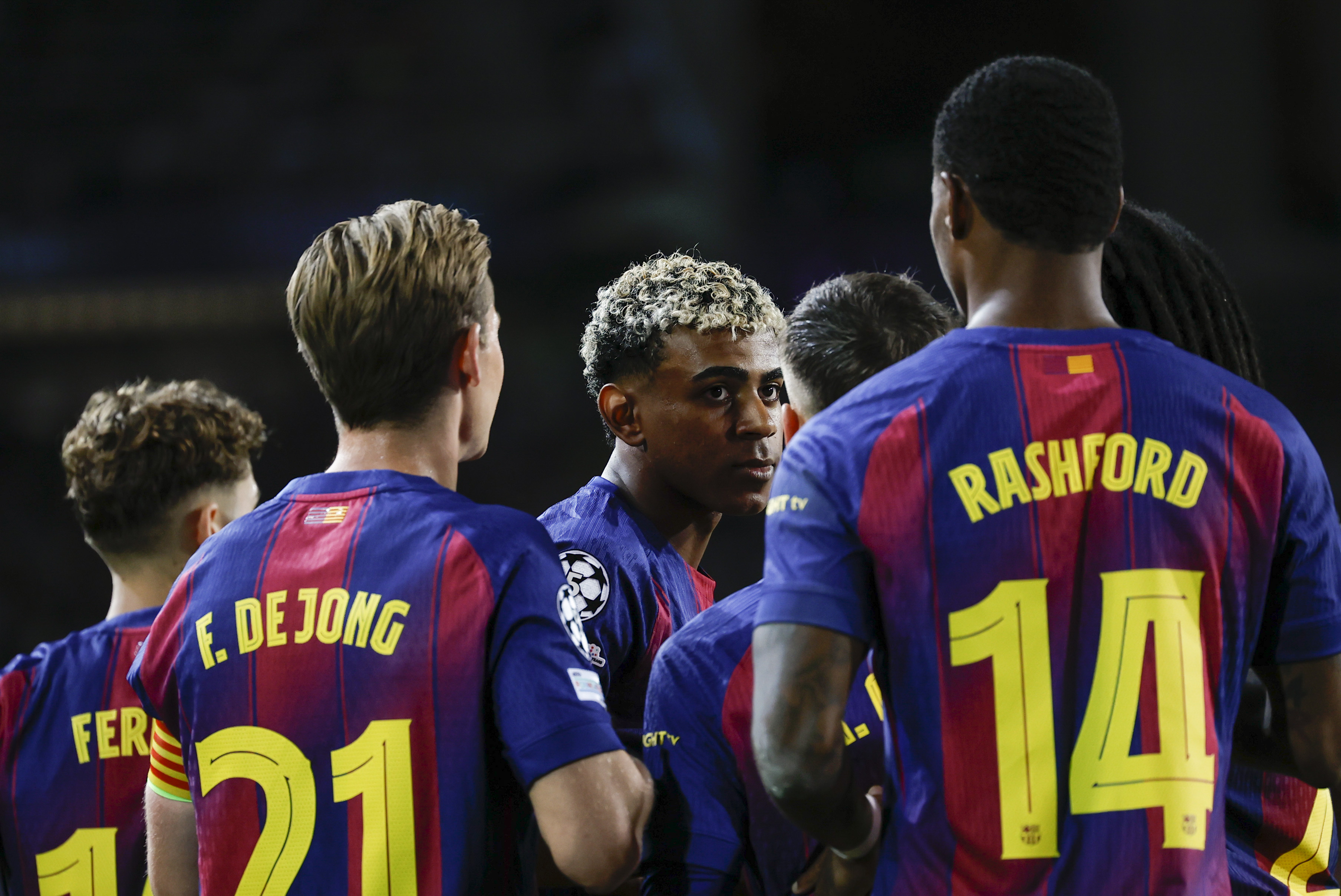 Barcelona vence 3-1 a Elche y regresa la senda del triunfo en LaLiga