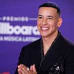 MIAMI (United States), 24/10/2025.- Daddy Yankee arrives on the red carpet for the 2025 Billboard Latin Music awards at the James L. Knight Center in Miami, Florida, USA, 23 October 2025. The 32nd Billboard Latin Music Awards is presented by Billboard to honor the most popular albums, songs and performers in Latin music. EFE/EPA/CRISTOBAL HERRERA-ULASHKEVICH