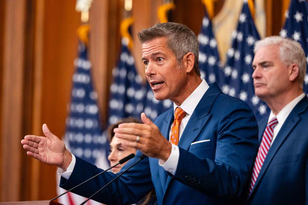 Sean Duffy espacio aéreo cierre gobierno federal