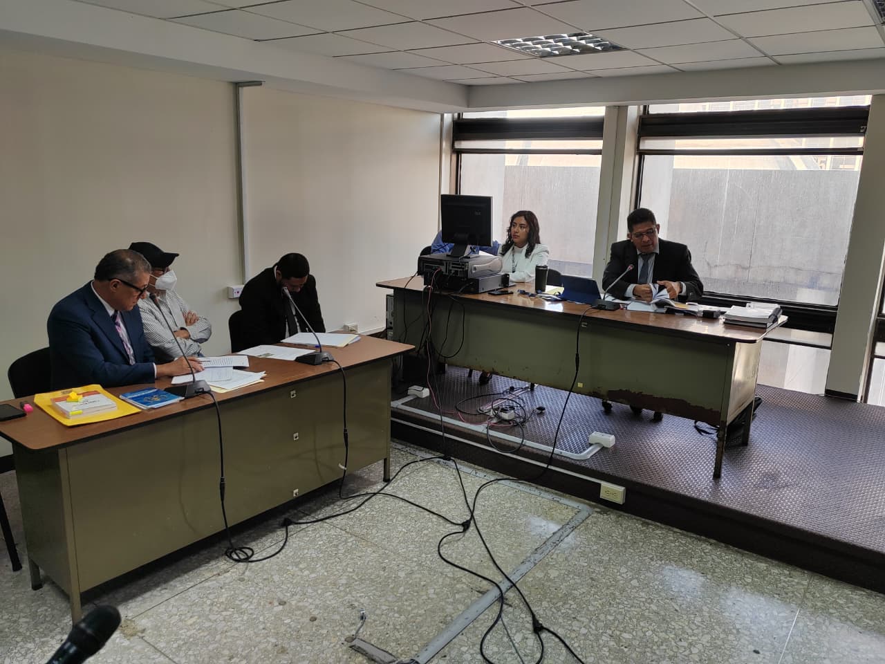 Audiencia Carlos Acevedo