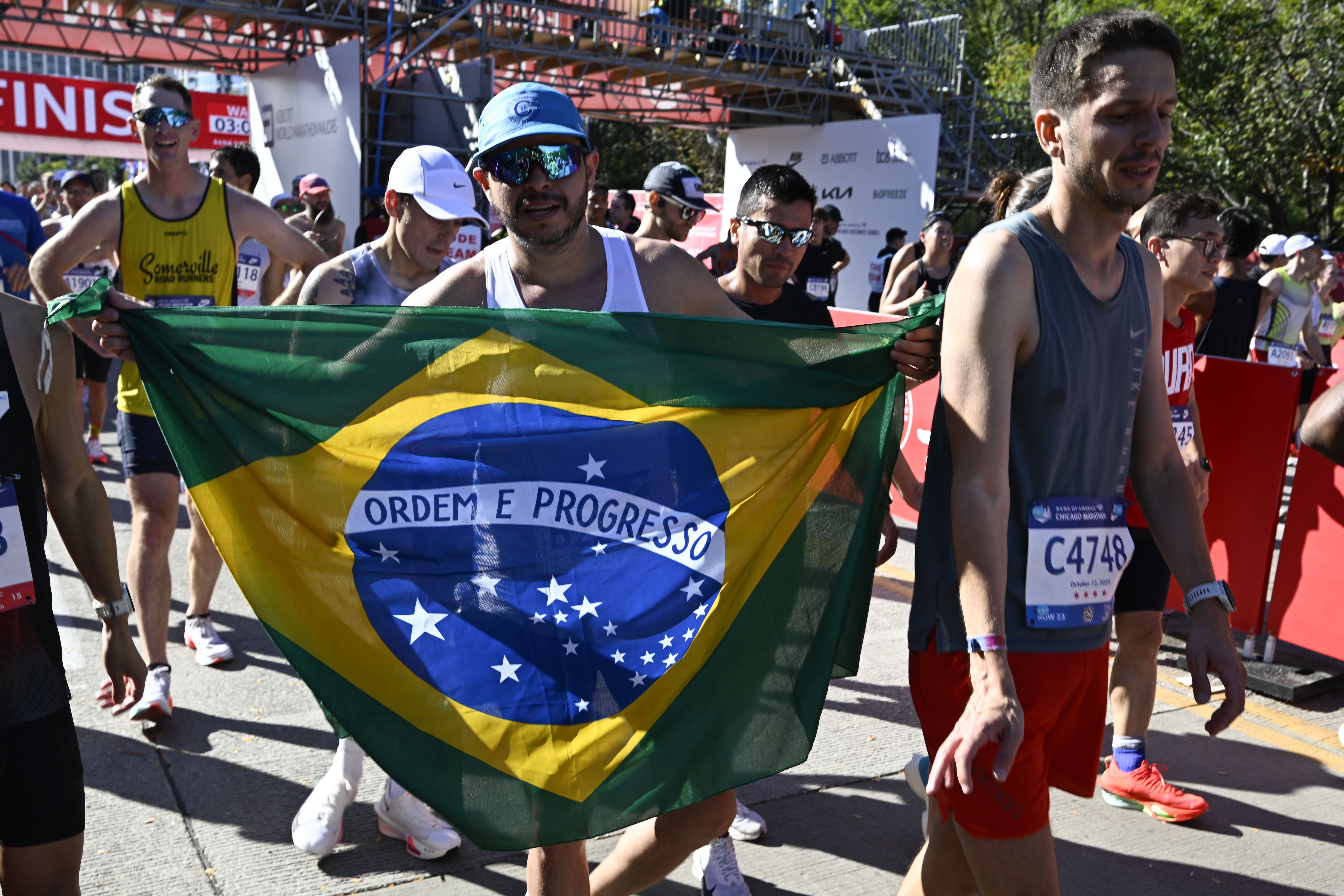 Corredores participan en la 47 edición de Maratón de Chicago, Illinois. (Foto Prensa Libre: EFE).'