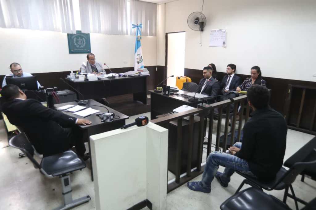 Mexicano señalado de abusar menores